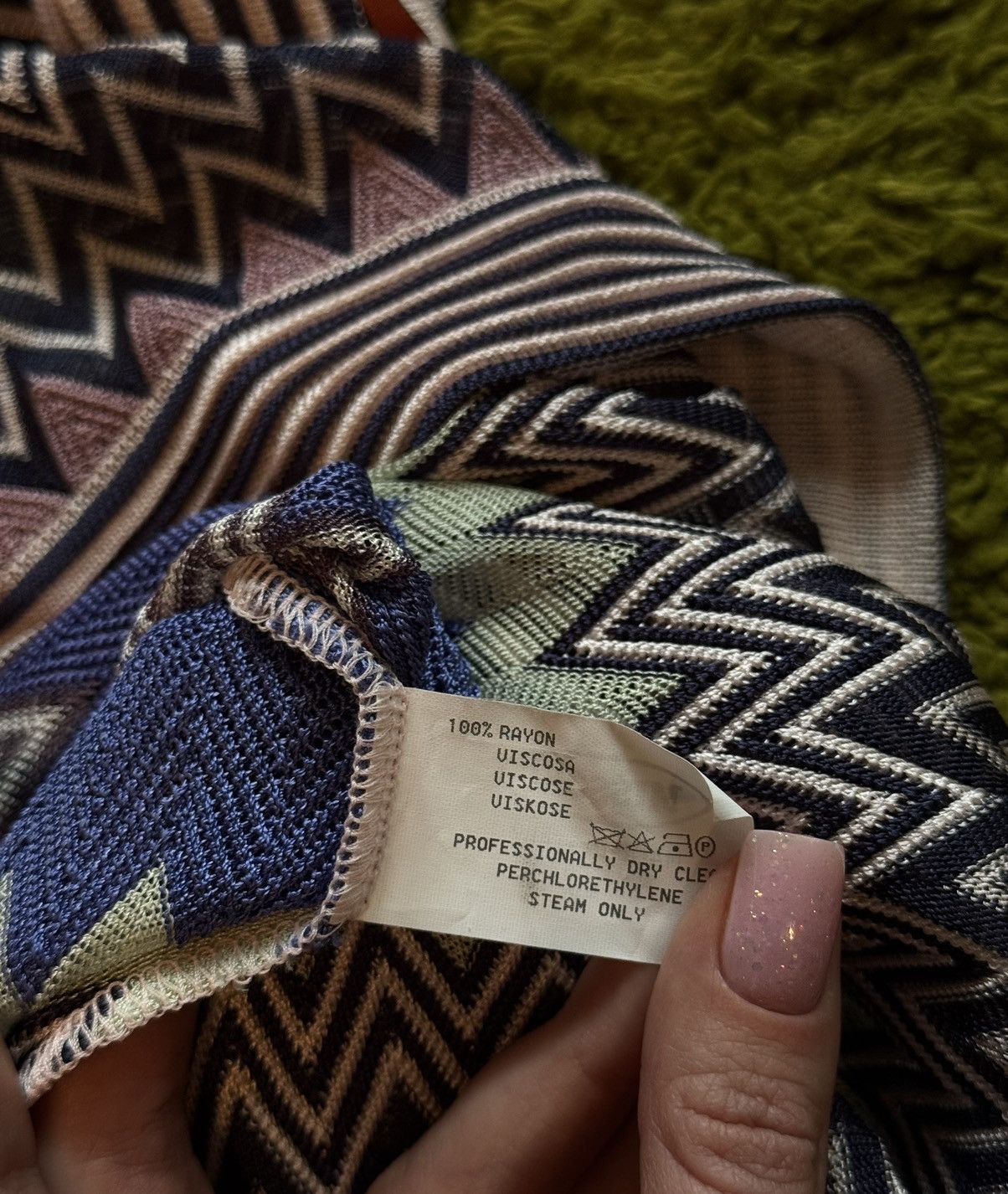 Designer × Missoni × Vintage Missoni 2000s coloured zig zag knit tank top Size L / US 10 / IT 46 - 7 Thumbnail