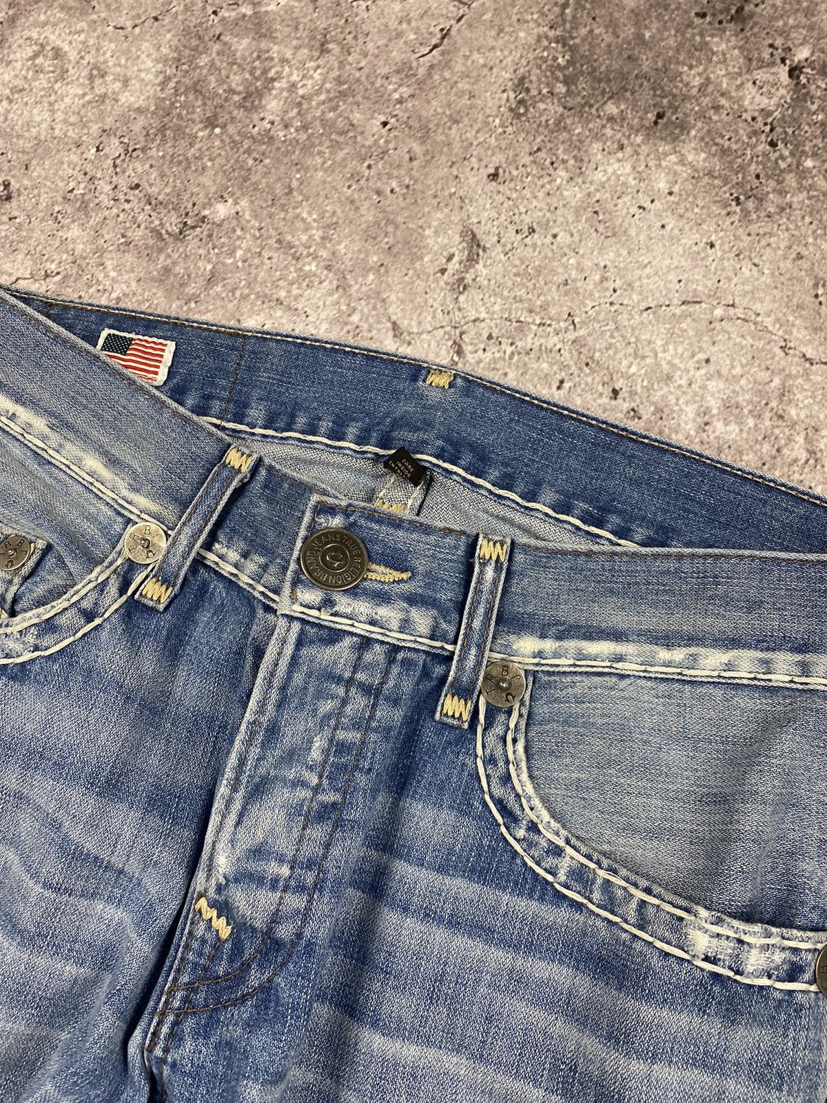 Japanese Brand × True Religion × Vintage Crazy Vintage Y2K True Religion Faded Distressed Baggy Jeans Size US 31 - 6 Thumbnail