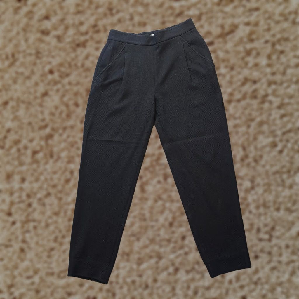 Vince Vince Pants Womens Size S Black Waffle Knit Wool Blend Tapered Pull On Casual Ranked Regular Ankle 27 In Inseam City Seasonal Fall Winter Spring Women Size 28" / US 6 / IT 42 - 1 Thumbnail