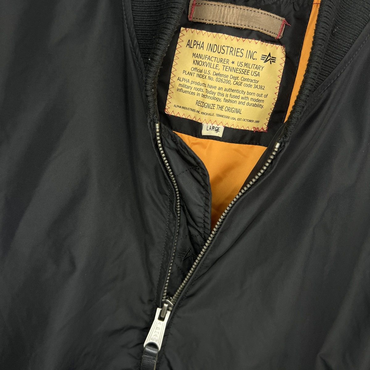 Alpha Industries Alpha Industries Bomber Jacket MA-1 Black Nylon L size Size US L / EU 52-54 / 3 - 6 Thumbnail