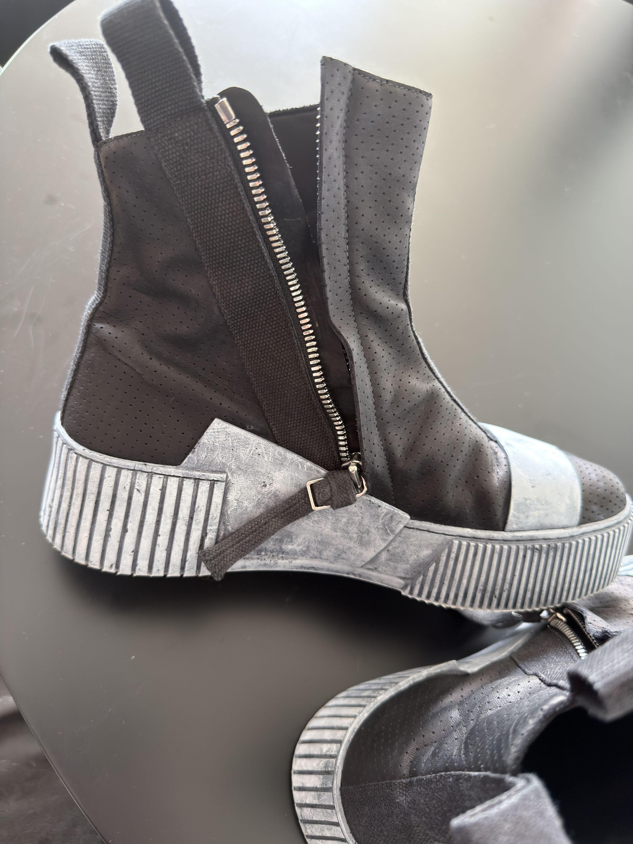 Boris Bidjan Saberi Boris Bidjan Saberi Bamba Size US 10 / EU 43 - 3 Thumbnail