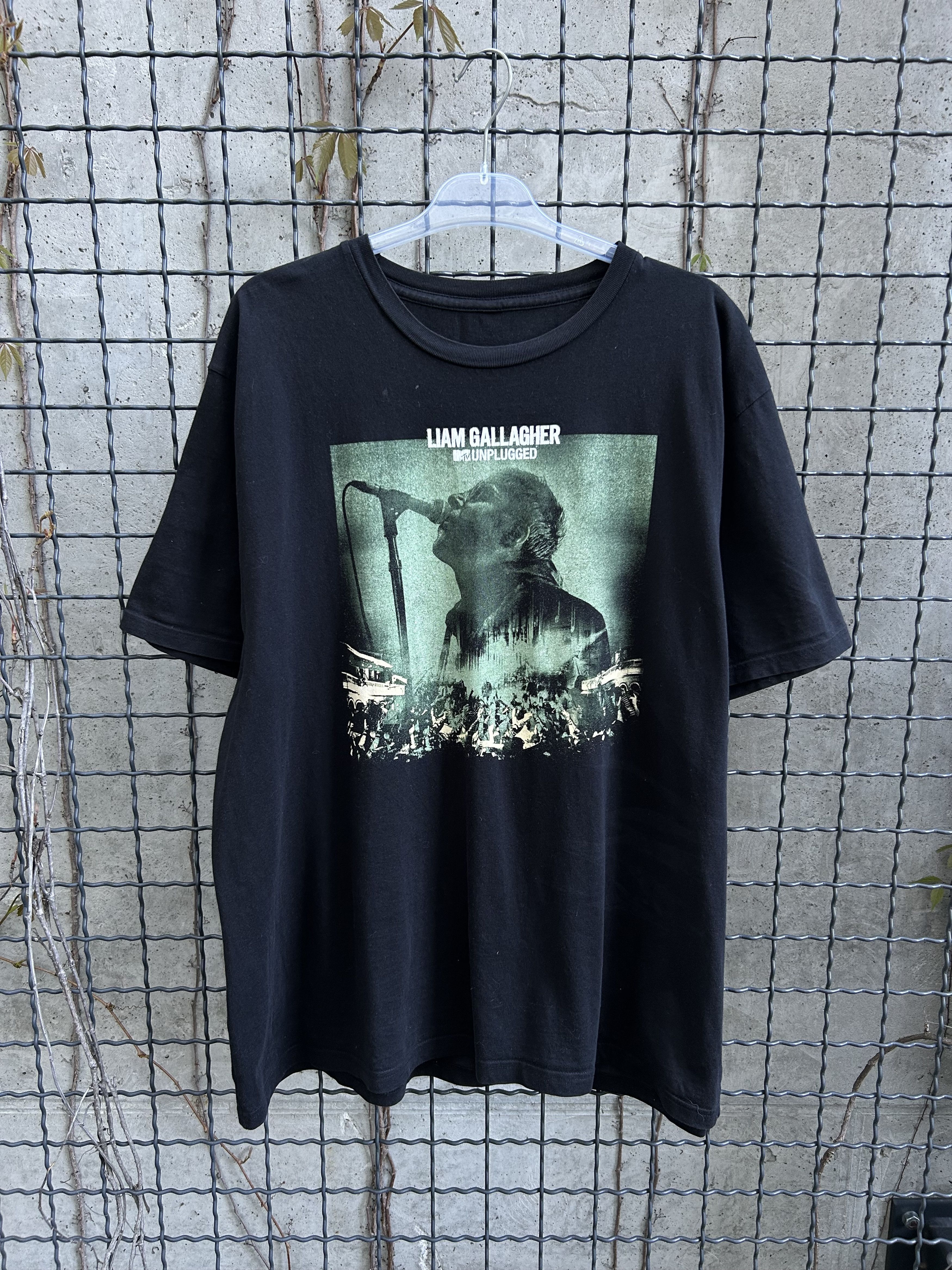 Band Tees × Vintage 1990s Oasis Liam Gallagher Clockwork