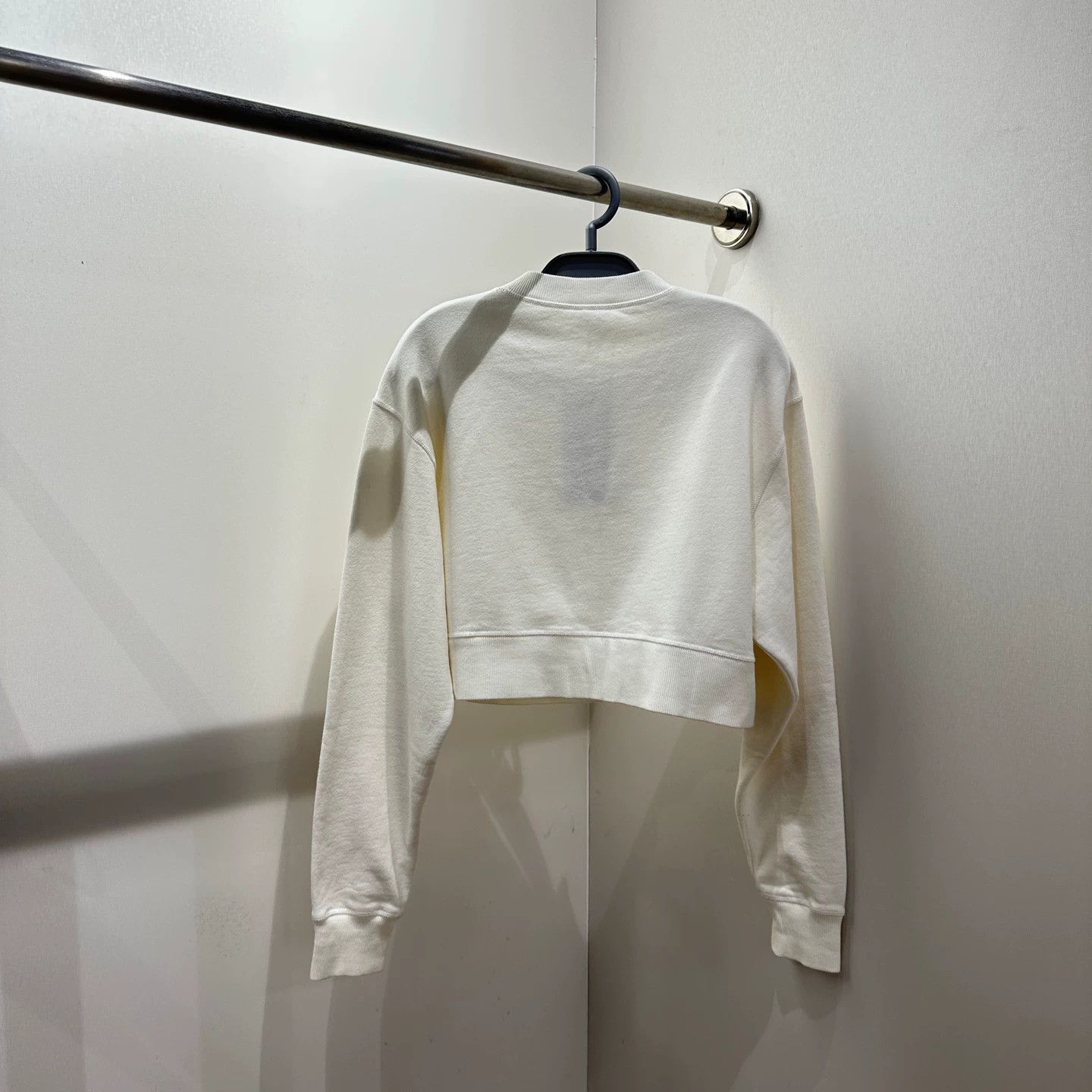 Miu Miu Miu Miu mar221 crystal logo long-sleeve xs sweatshirt Size XS / US 0-2 / IT 36-38 - 2 Thumbnail