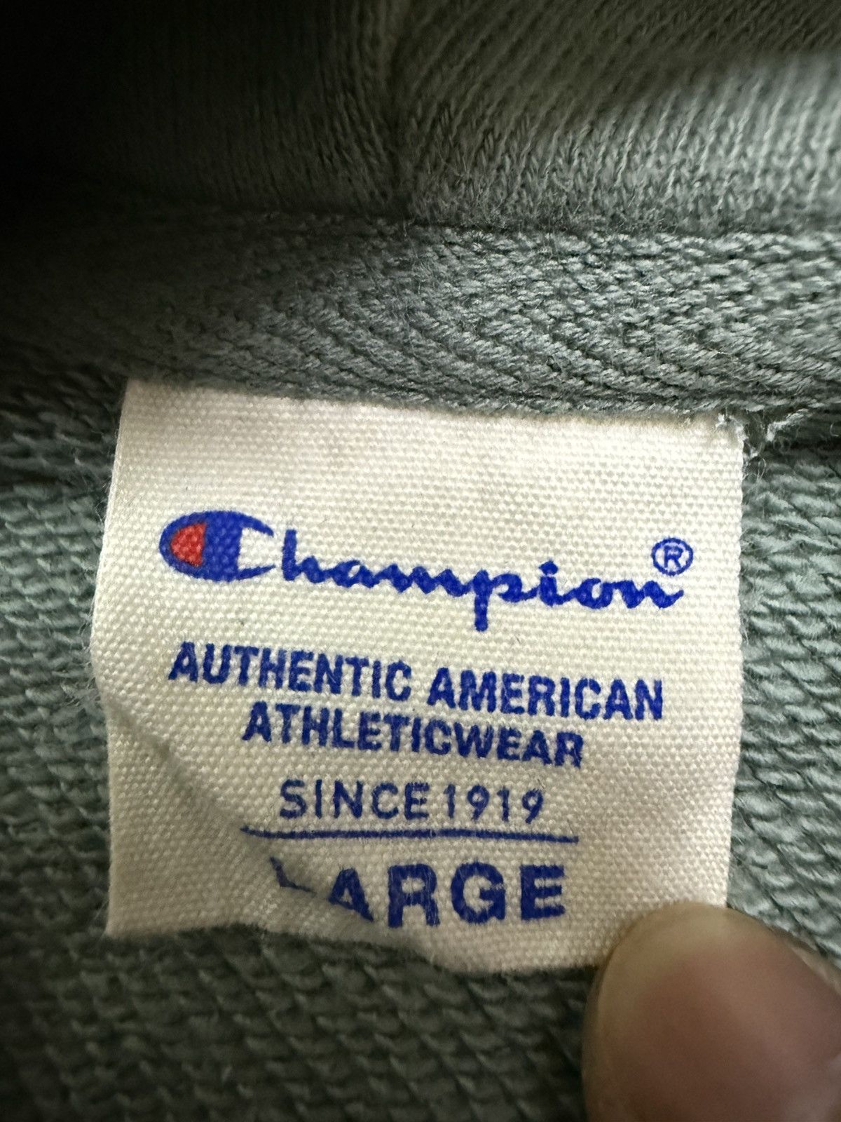 Champion Vintage Champion Embroidery Logo Pullover Sweater Hoodie Size US M / EU 48-50 / 2 - 7 Thumbnail