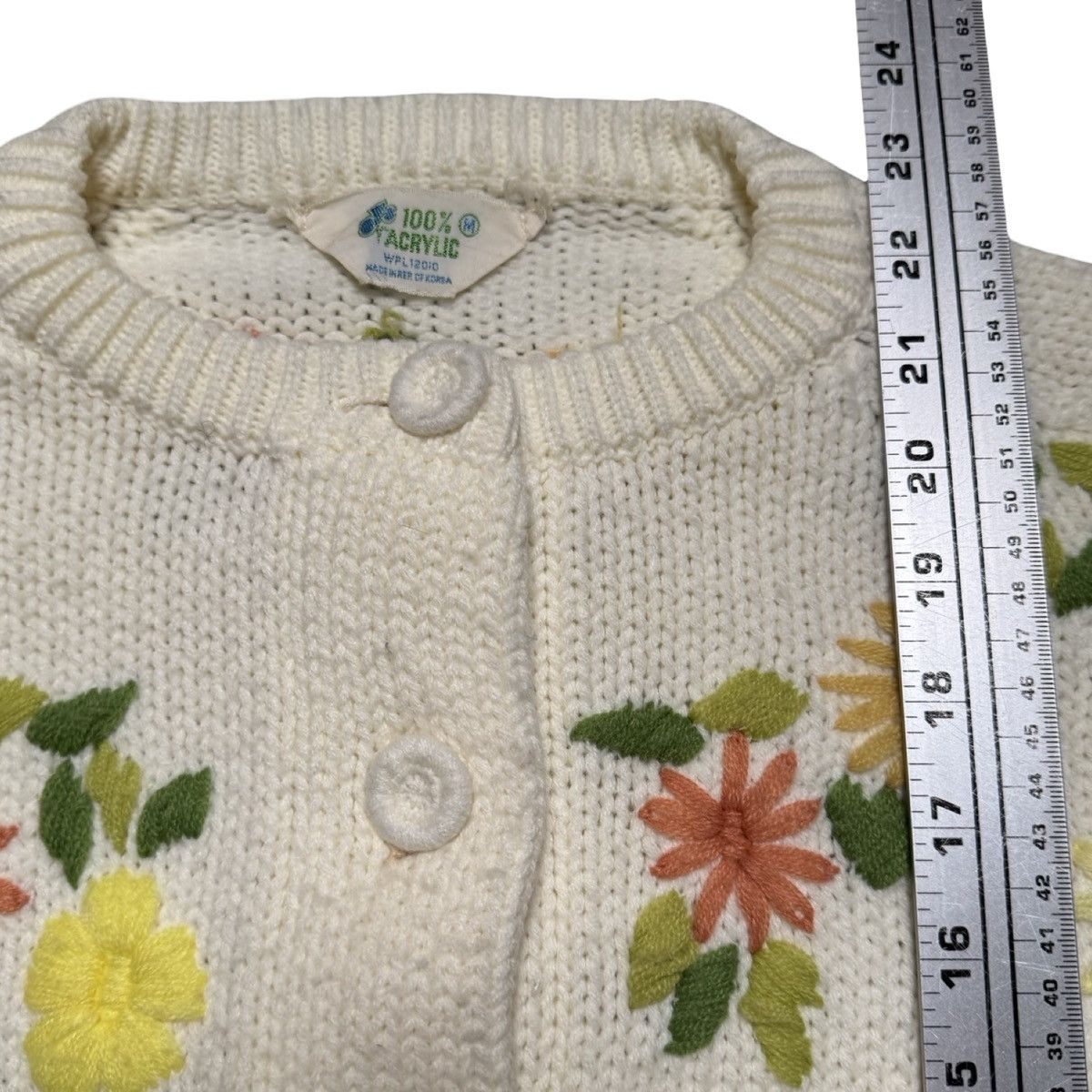 Vintage Vintage 70s Crochet Knit Flower Cardigan 3D Acrylic Women M Size M / US 6-8 / IT 42-44 - 5 Thumbnail