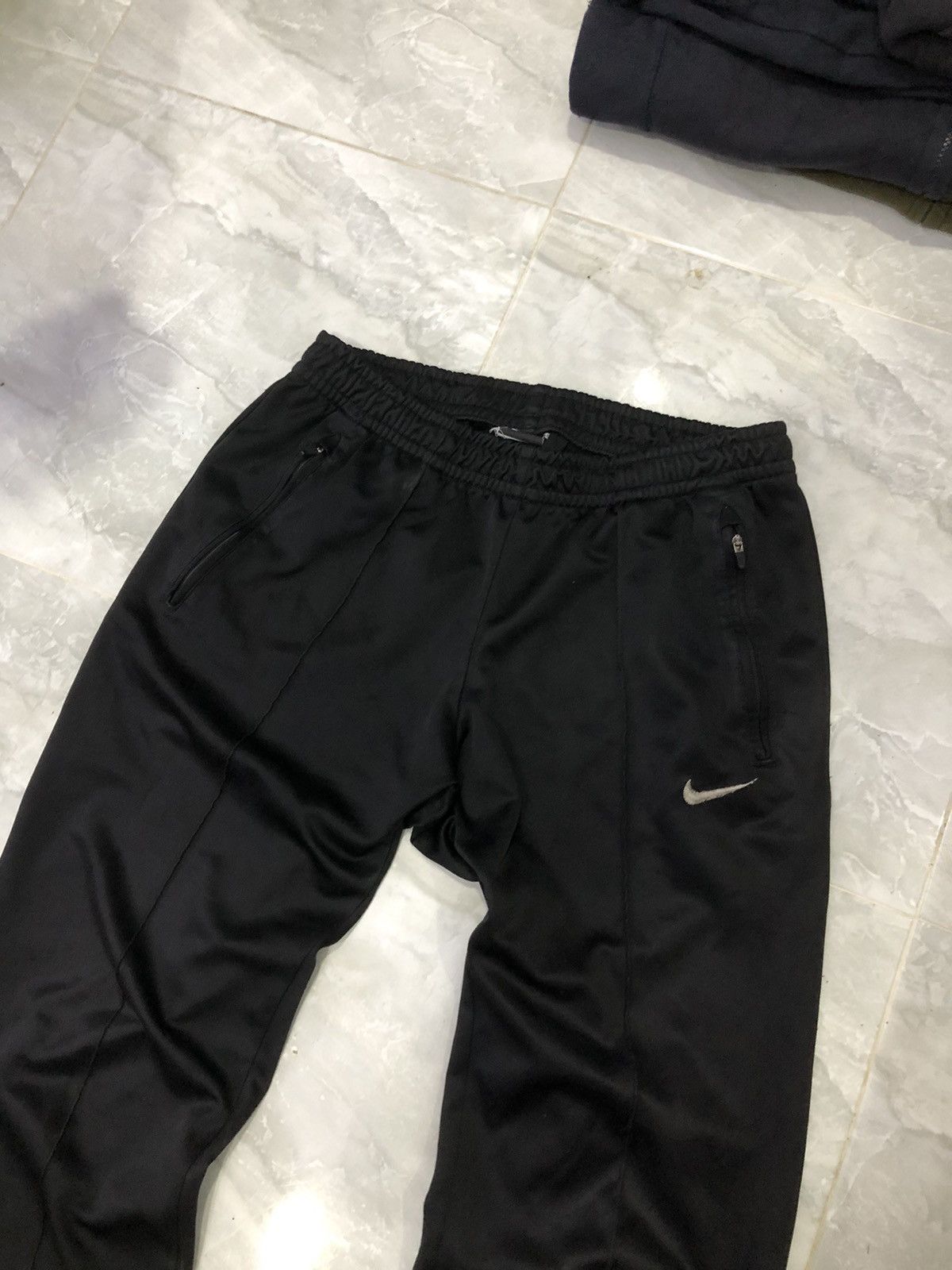 Nike Vintage Nike Track Pants Korea Made W28–32 L39 Size US 30 / EU 46 - 2 Thumbnail
