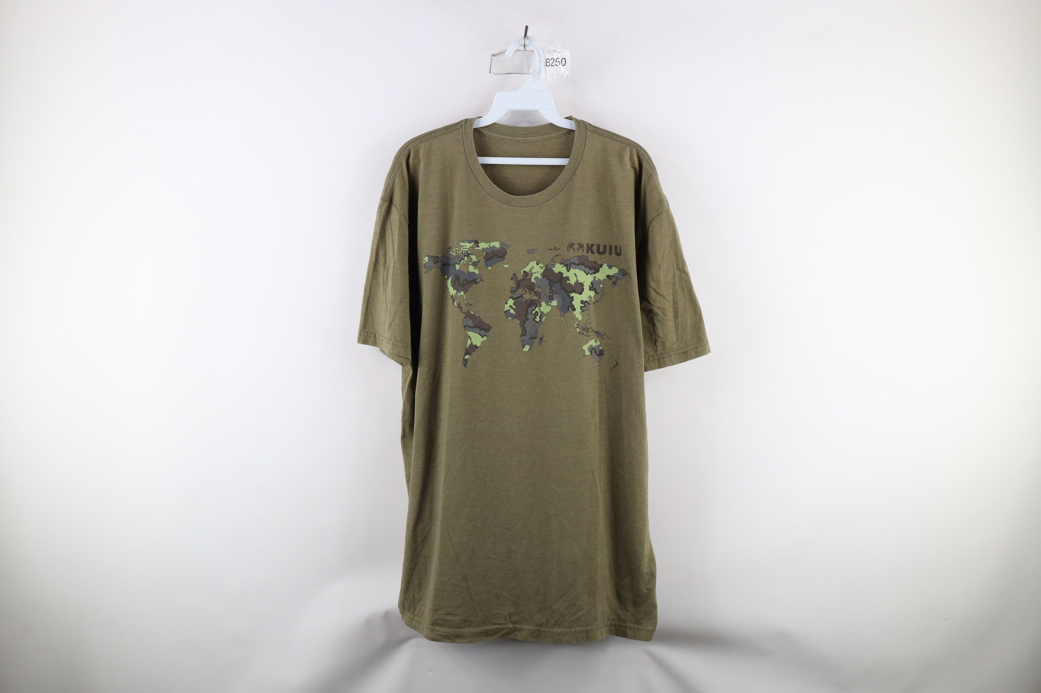 Vintage Kuiu Spell Out Ultralight Hunting Short Sleeve T-Shirt Green Size US XXL / EU 58 / 5 - 1 Thumbnail