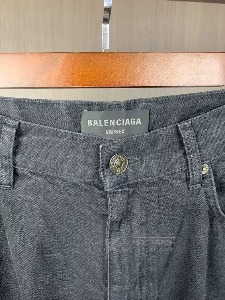 Balenciaga Balenciaga size M Flared Denim Pants Size US 27 - 3 Thumbnail