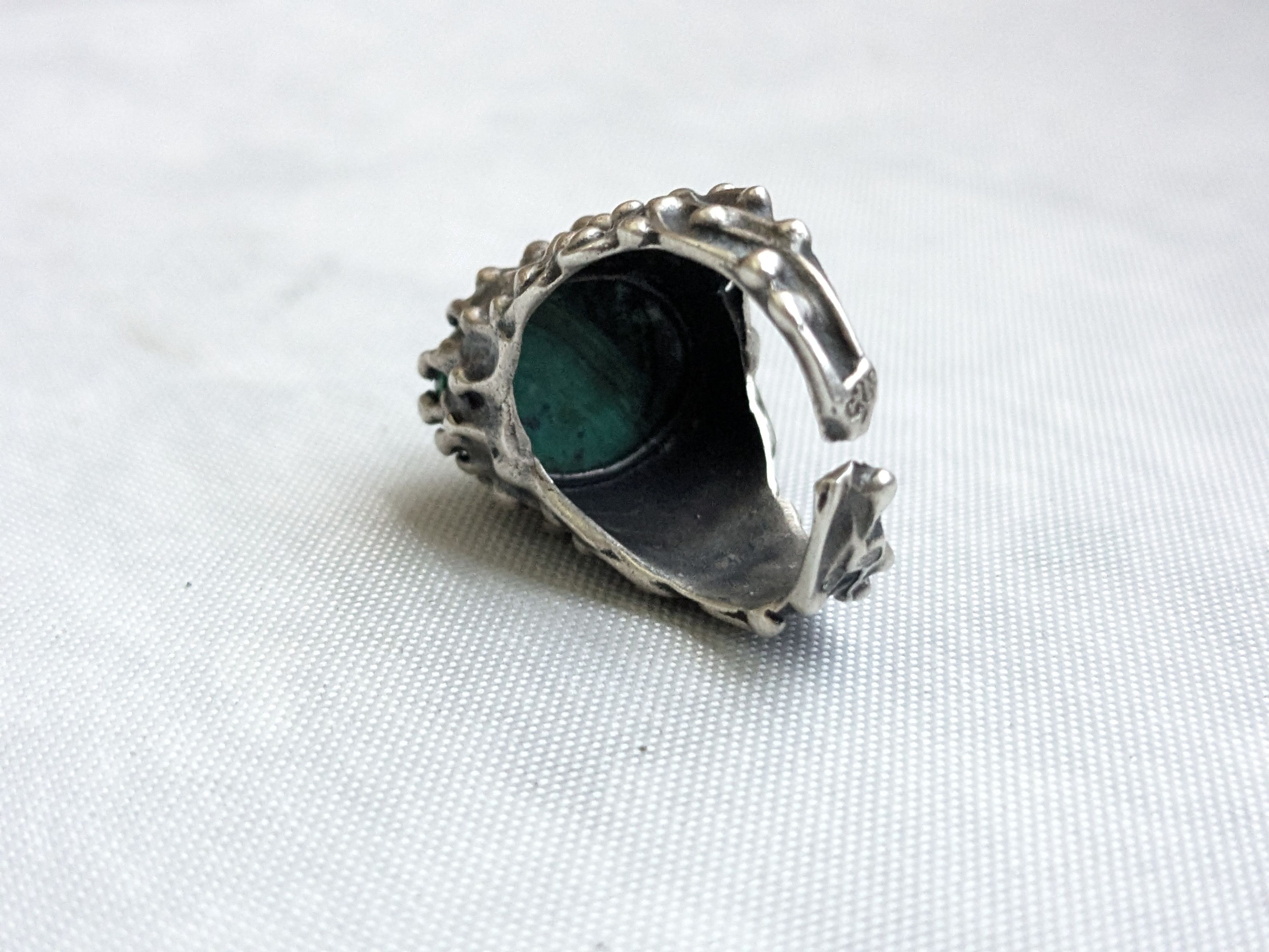 Jewelry Vintage Sterling Silver Ring Malachite 9 Brutalist Avant Size ONE SIZE - 8 Thumbnail