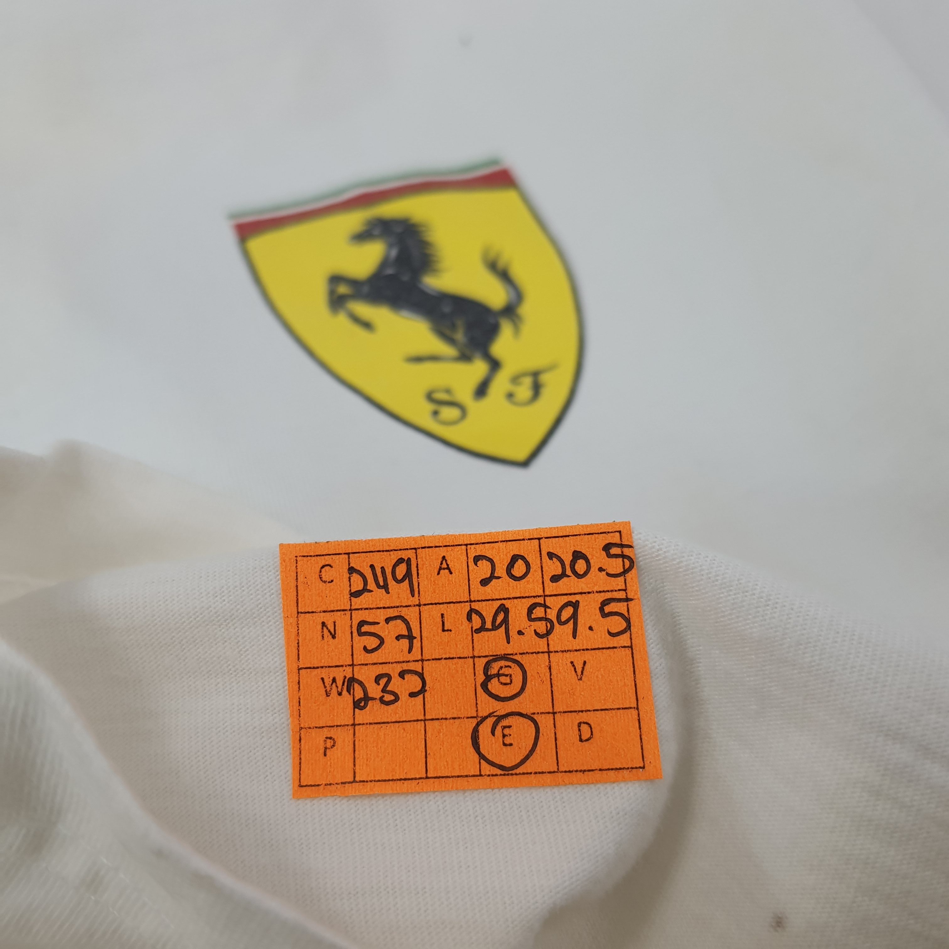 Ferrari Vintage Ferrari F1 World Championship 2000 Tshirt C249N57 Size US M / EU 48-50 / 2 - 11 Thumbnail