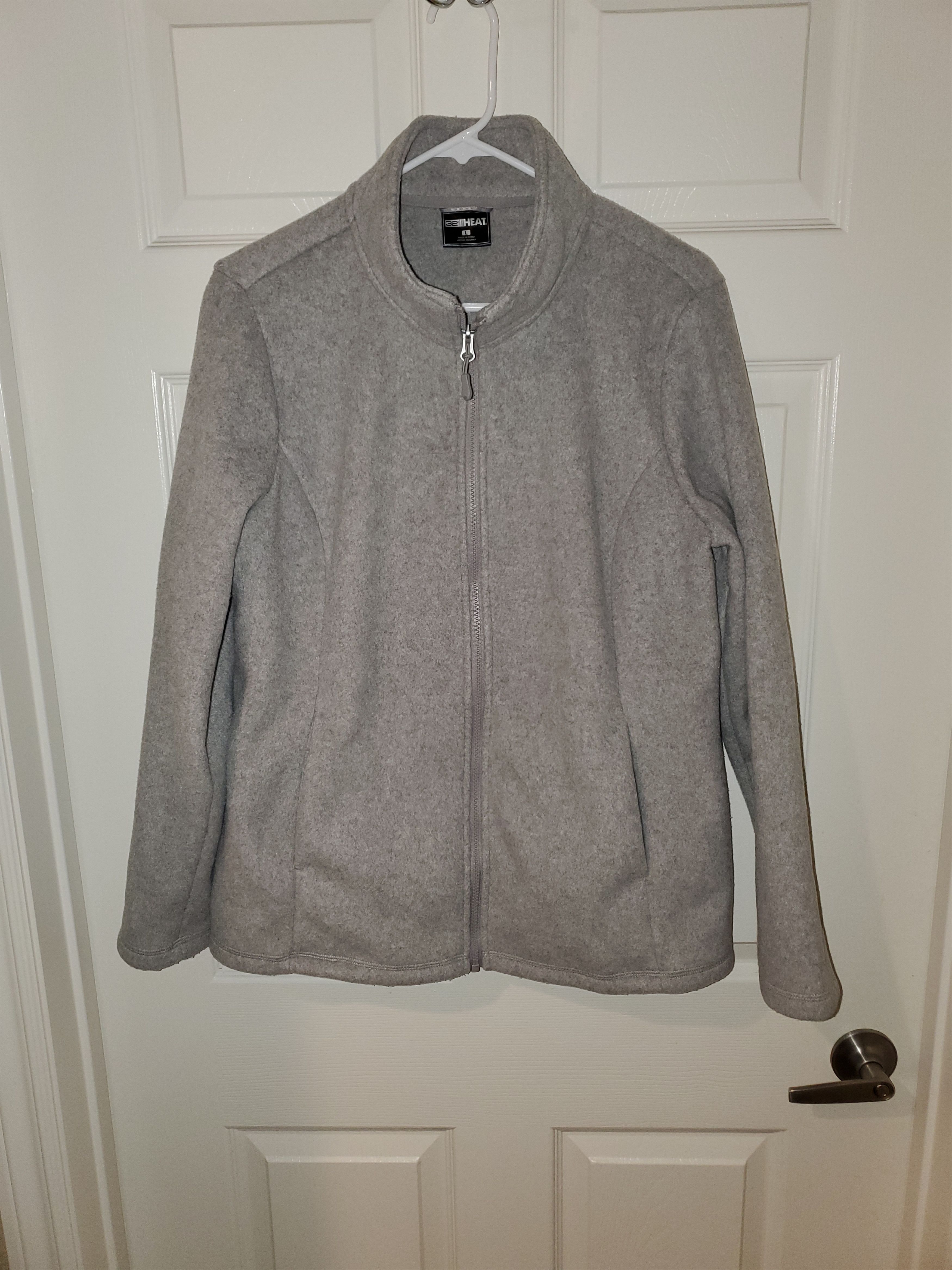 Other Women's size L- 32 degrees zip-up fleece jacket Size L / US 10 / IT 46 - 1 Thumbnail