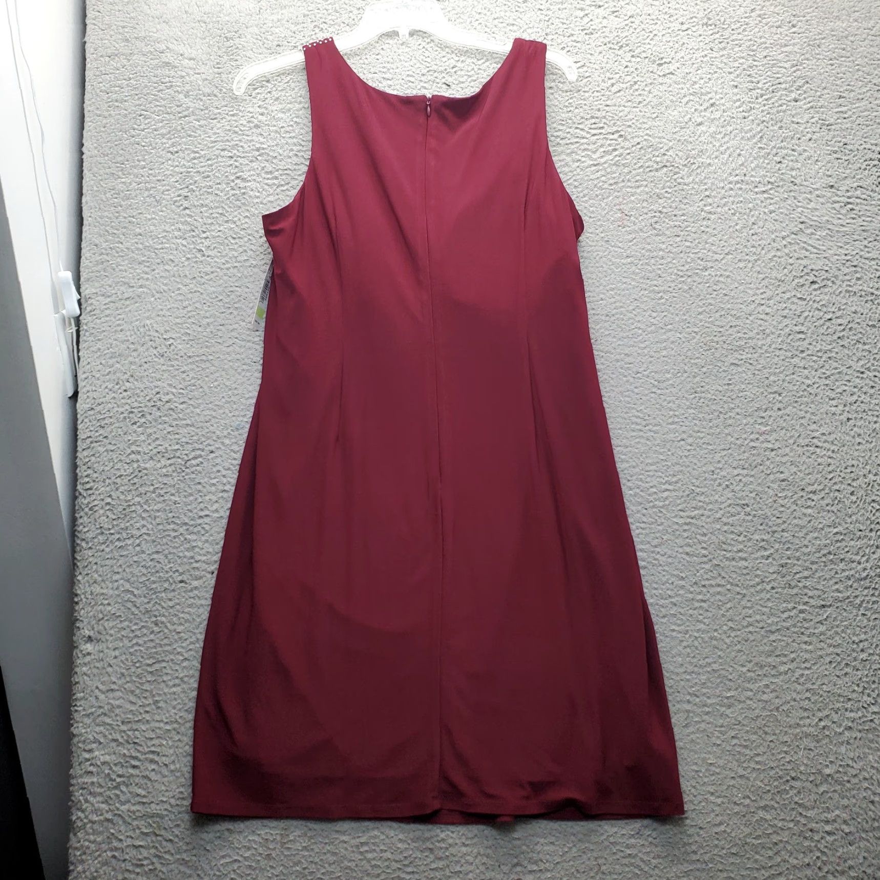 Vintage Morgan & Company Womens 18W Burgundy Sheath Dress Zip Keyhole Back Sleeveless NWT Midi/ Knee Length Party Casual Ensemble Size XXL / US 16-18 / IT 52-54 - 2 Thumbnail