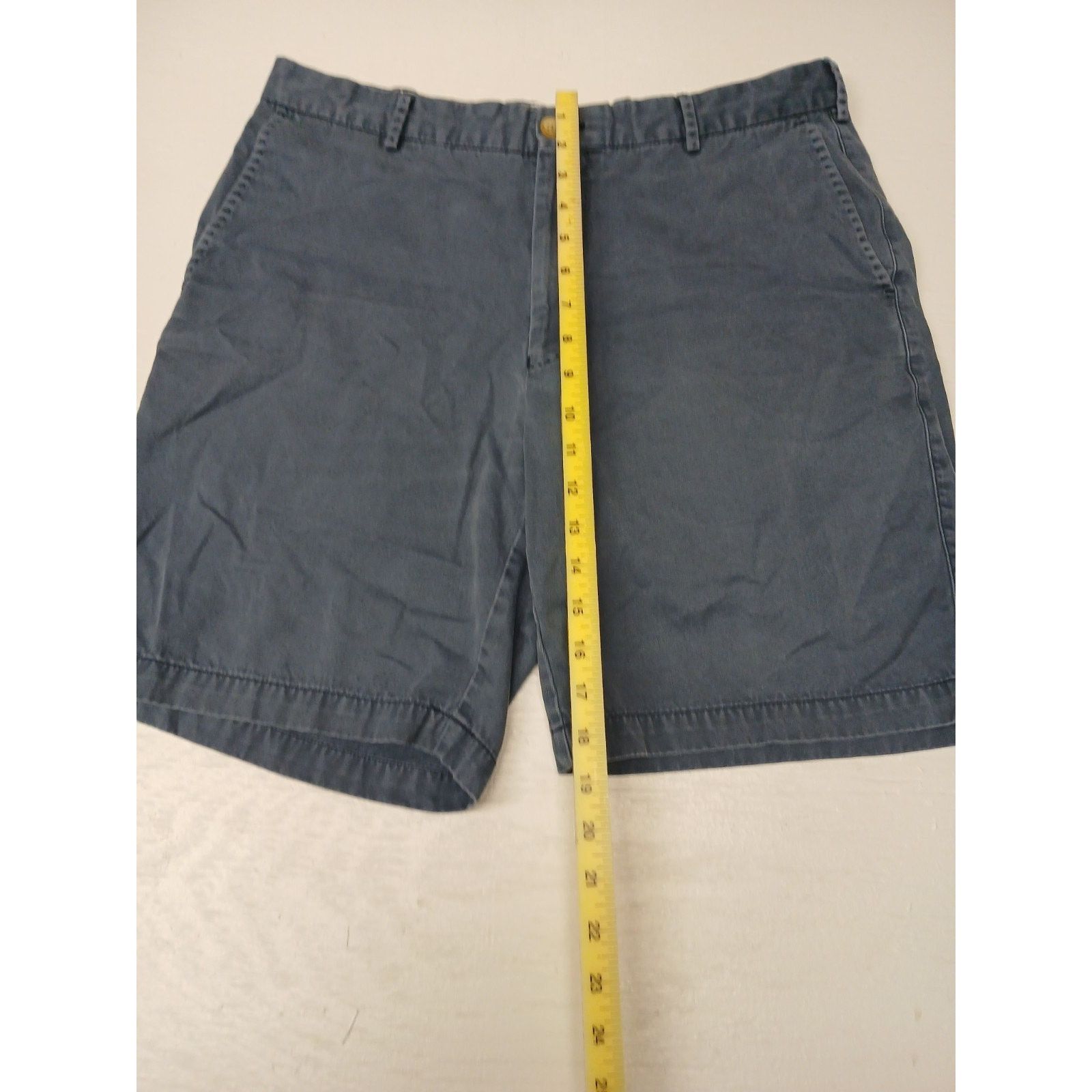 Peter Millar Peter Millar (36) Faded Blue Casual Khaki Dress Shorts Size US 36 / EU 52 - 3 Thumbnail