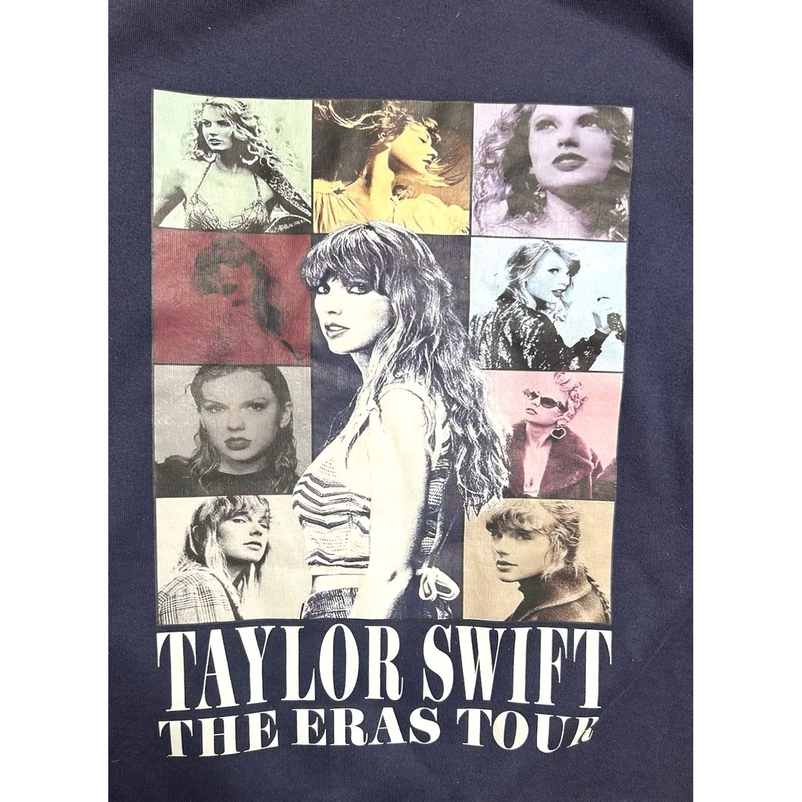 Vintage Taylor Swift The Eras Tour Style Navy Blue Graphic Crewneck Sweatshirt Sz Small Size S / US 4 / IT 40 - 4 Thumbnail