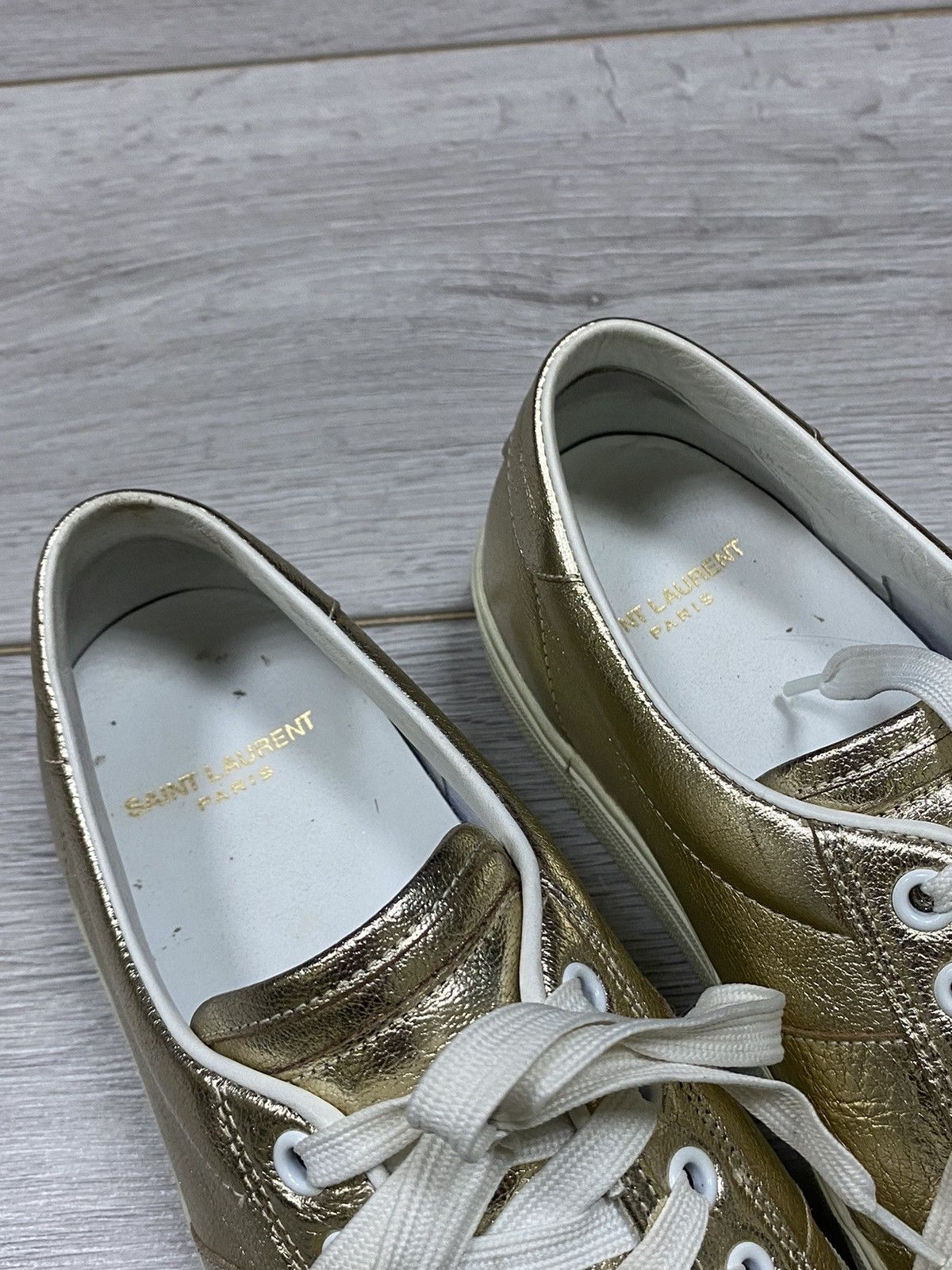 Saint Laurent Paris Saint Laurent Paris metallic platinum court leather sneakers Size US 10 / IT 40 - 3 Thumbnail