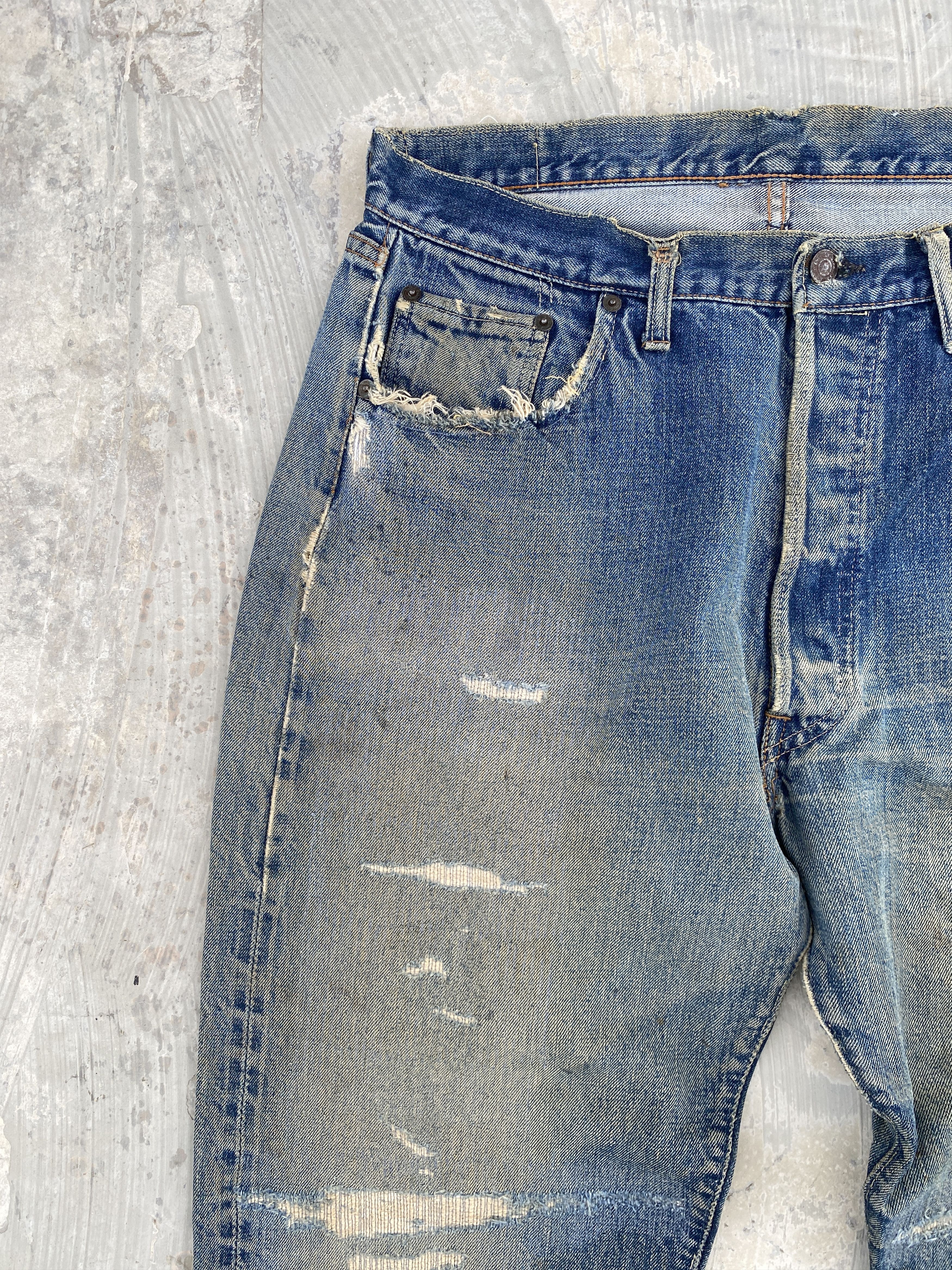 Levi's Vintage 60s Levis 501 Big E V-Stitch #6 Selvedge Jeans Size US 35 - 2 Thumbnail