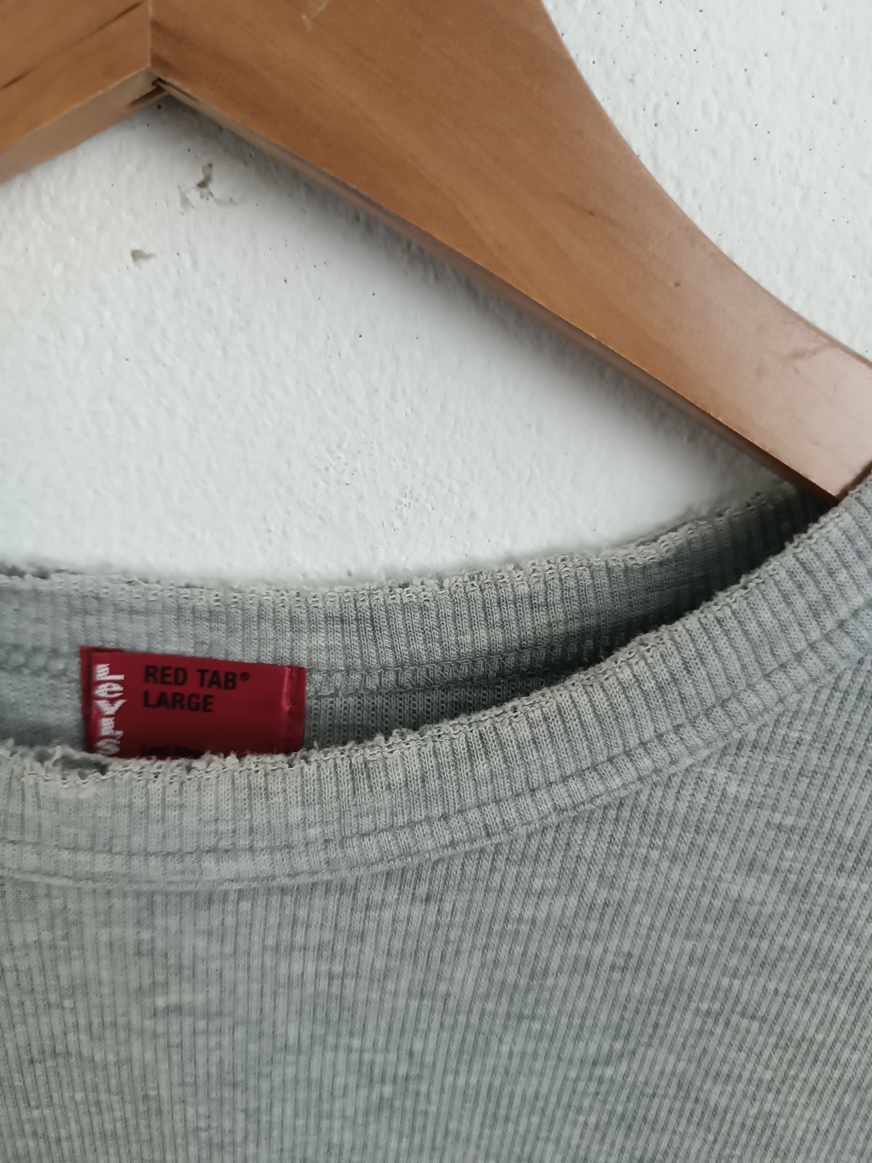Levi's THRASHED FADED VINTAGE LEVI'S TEE Y2K PUNK GRUNGE NIRVANA Size US M / EU 48-50 / 2 - 10 Thumbnail