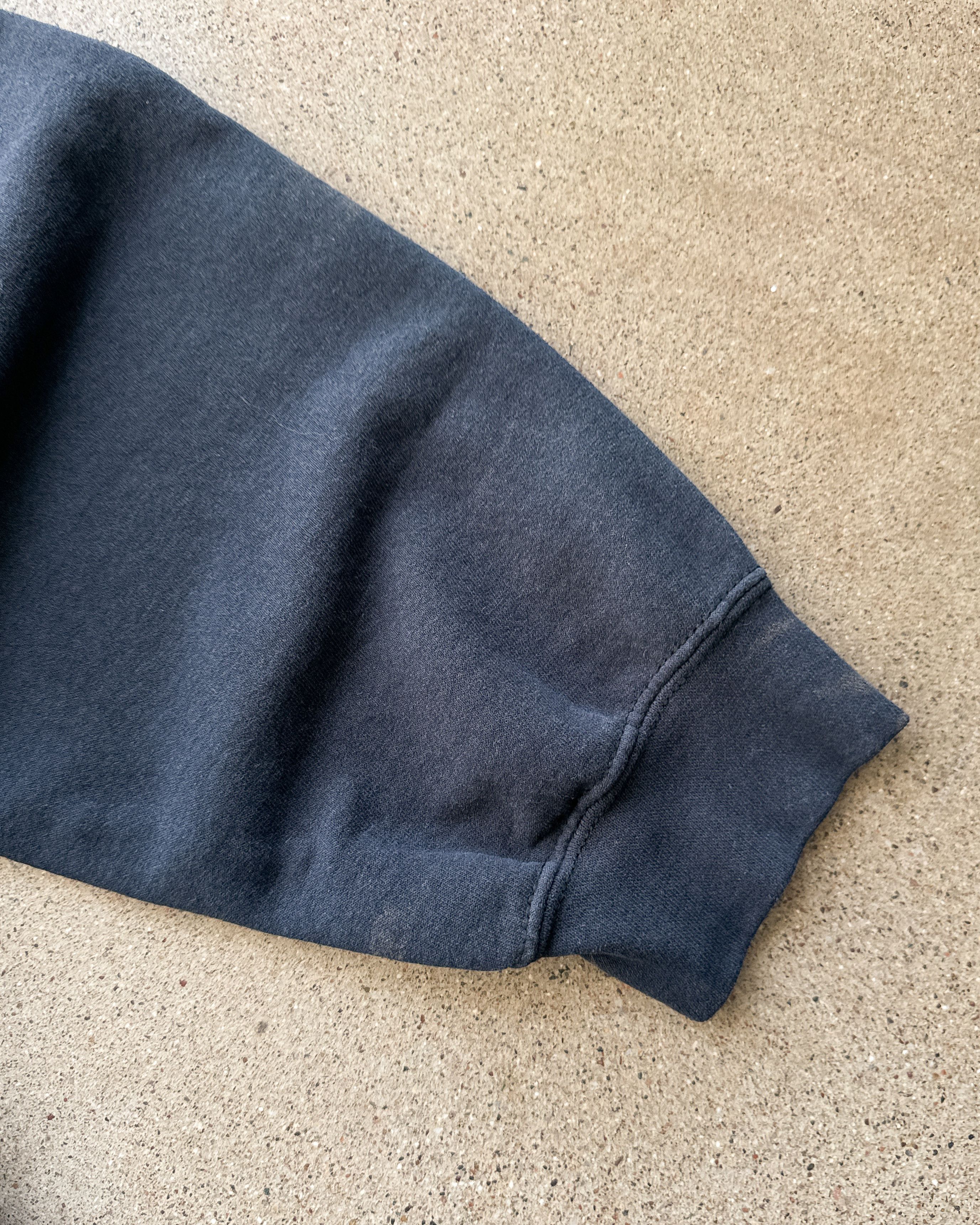 Vintage Vintage Gildan Sweatshirt Black 2XL Charles Drew University Size US XXL / EU 58 / 5 - 9 Thumbnail
