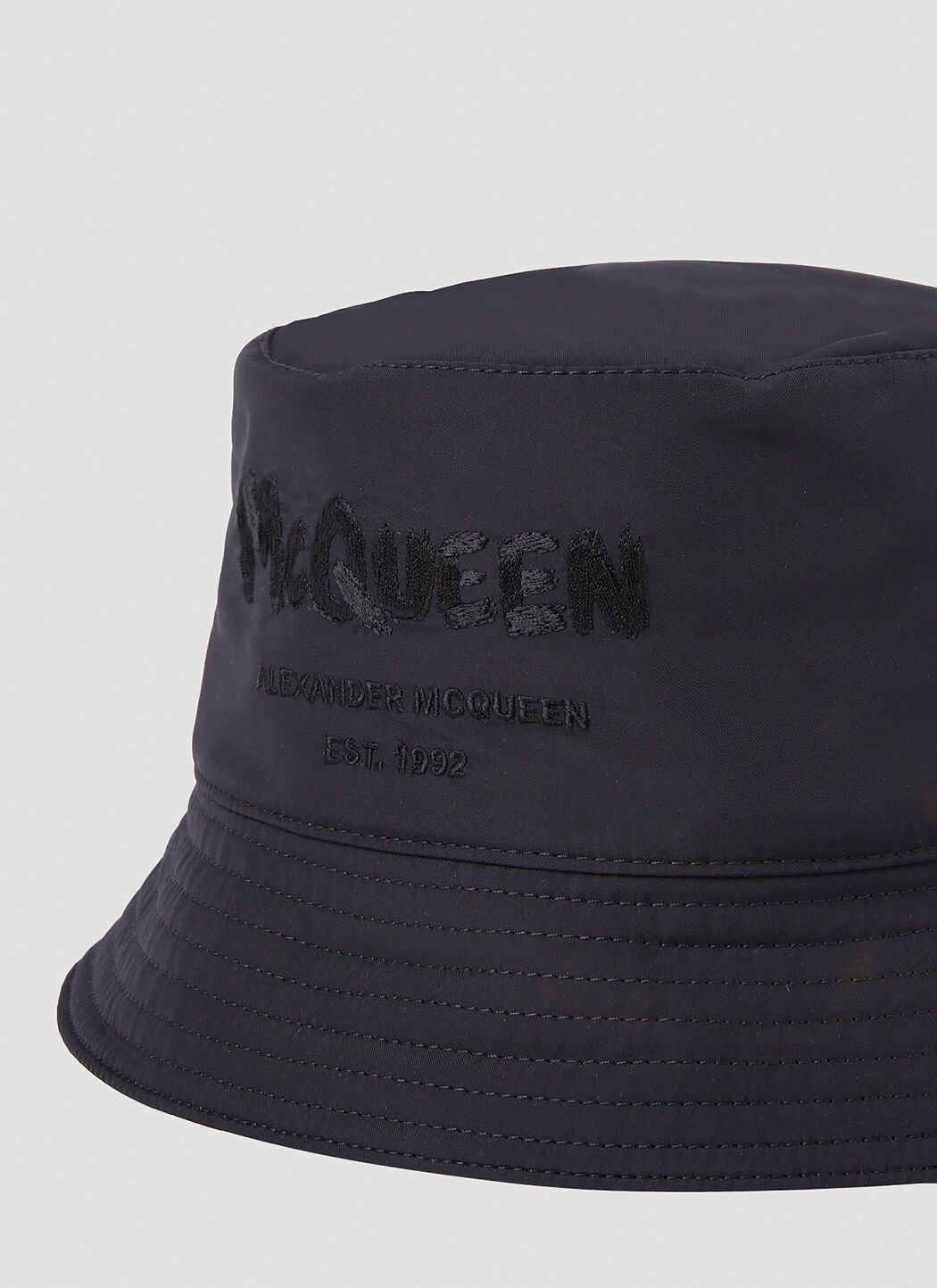 Alexander McQueen o1y1224 Size: 7 1/8 / (Cap &Hat) in Black Size ONE SIZE - 4 Thumbnail