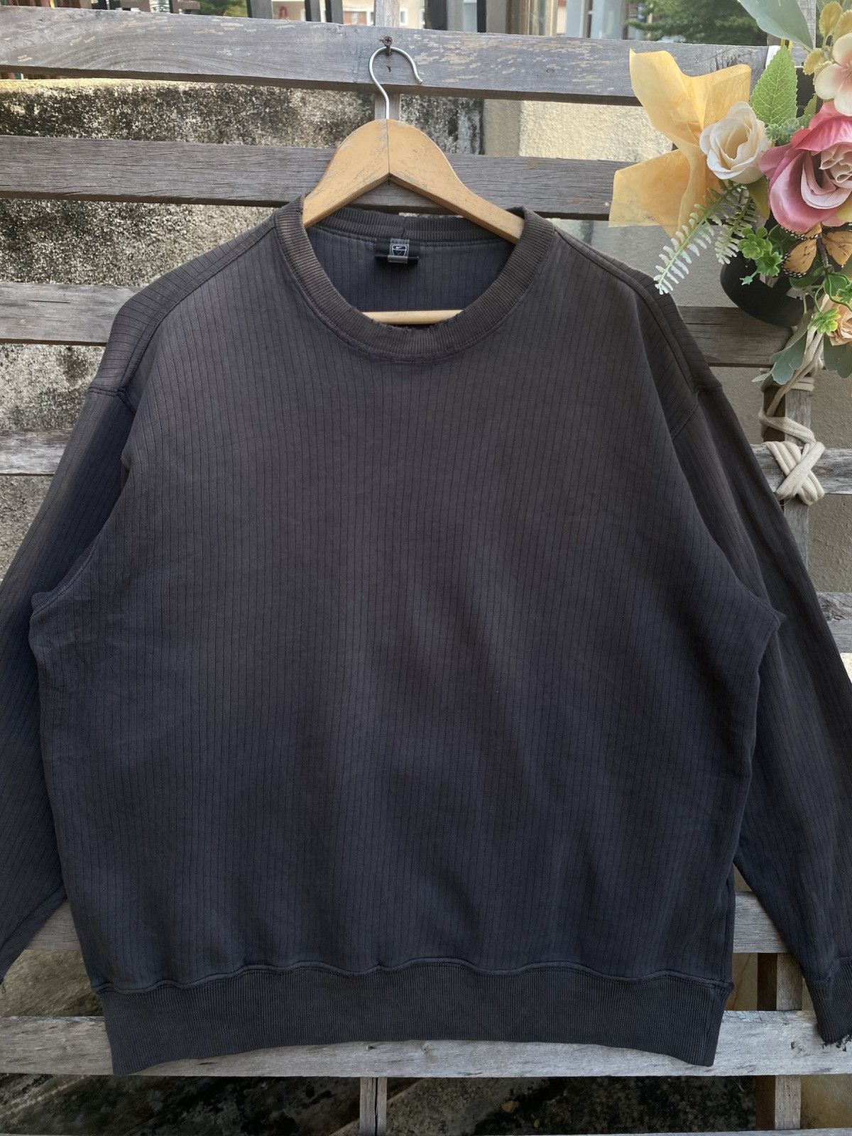 Nike Vintage Y2K Distressed Nike Golf Sweatshirt (24” x 25”) Size US M / EU 48-50 / 2 - 2 Thumbnail