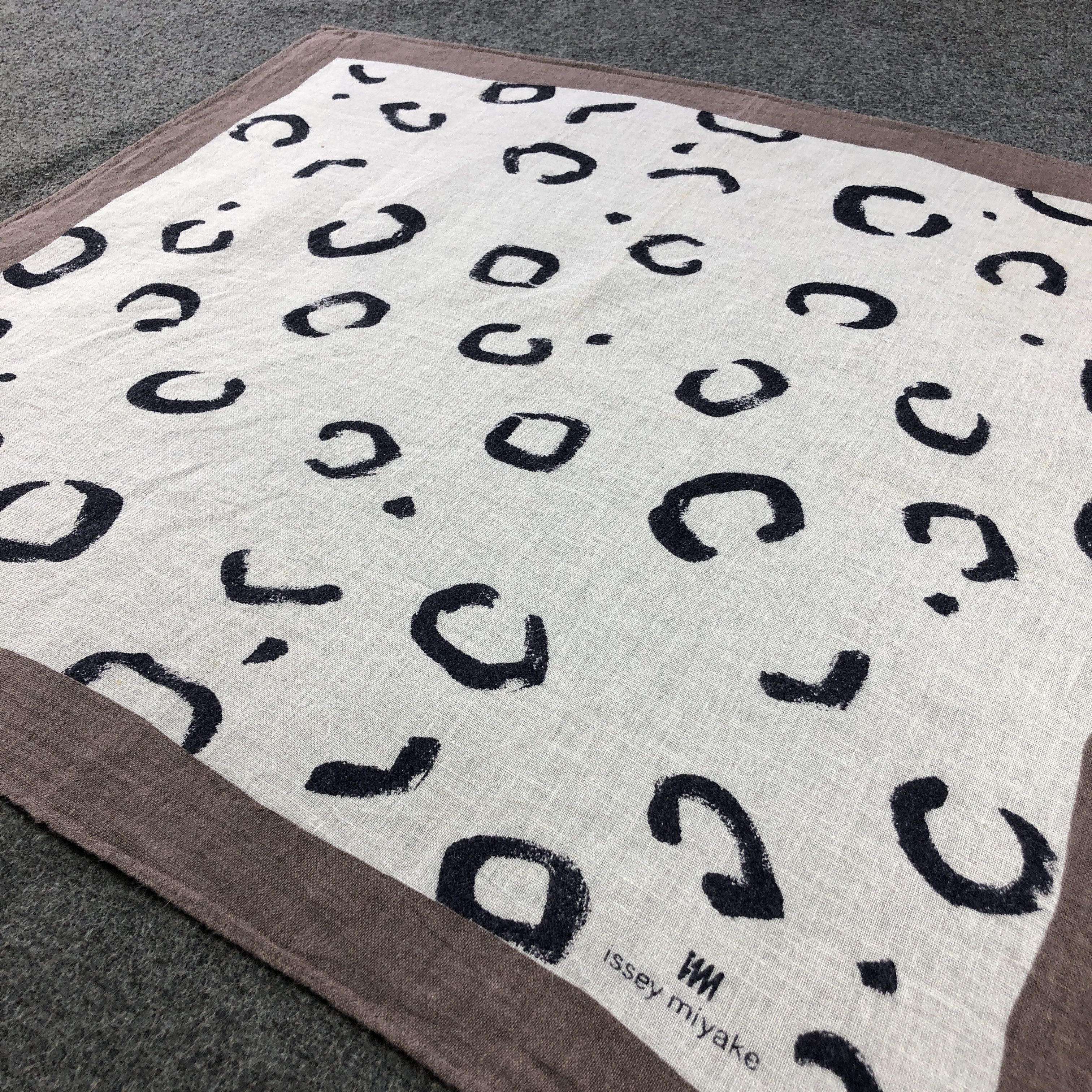 Issey Miyake Issey Miyake Handkerchief Neckerchief Bandana H2468 Size ONE SIZE - 3 Thumbnail
