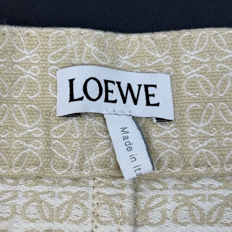 Loewe loewe 42Logo leather label skirt 2504-Nextarrow Size M / US 6-8 / IT 42-44 - 5 Thumbnail