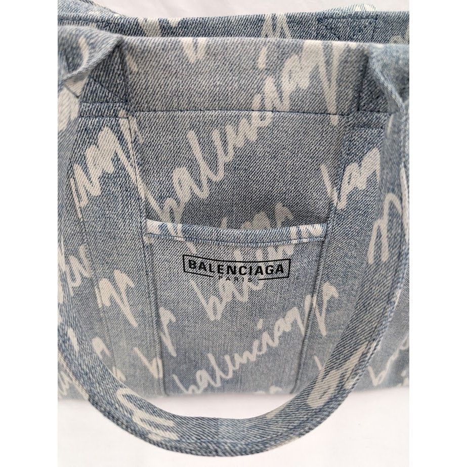 Balenciaga o1rshd1 Size: OS / Scribble Printed Denim Hardware Tote Bag Size ONE SIZE - 13 Thumbnail