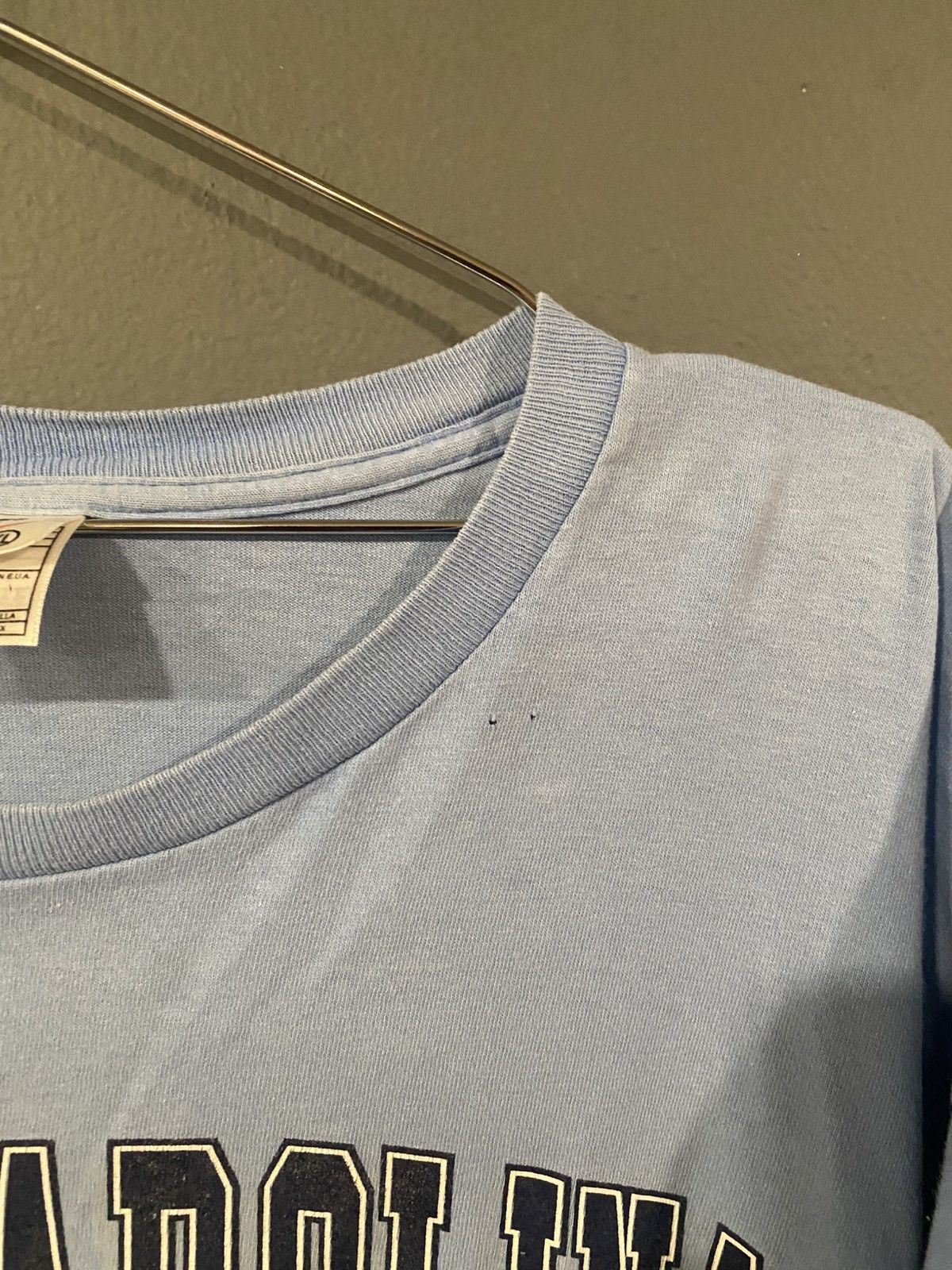 Nike Vintage Nike North Carolina Collegiate T Shirt Size US XL / EU 56 / 4 - 4 Thumbnail