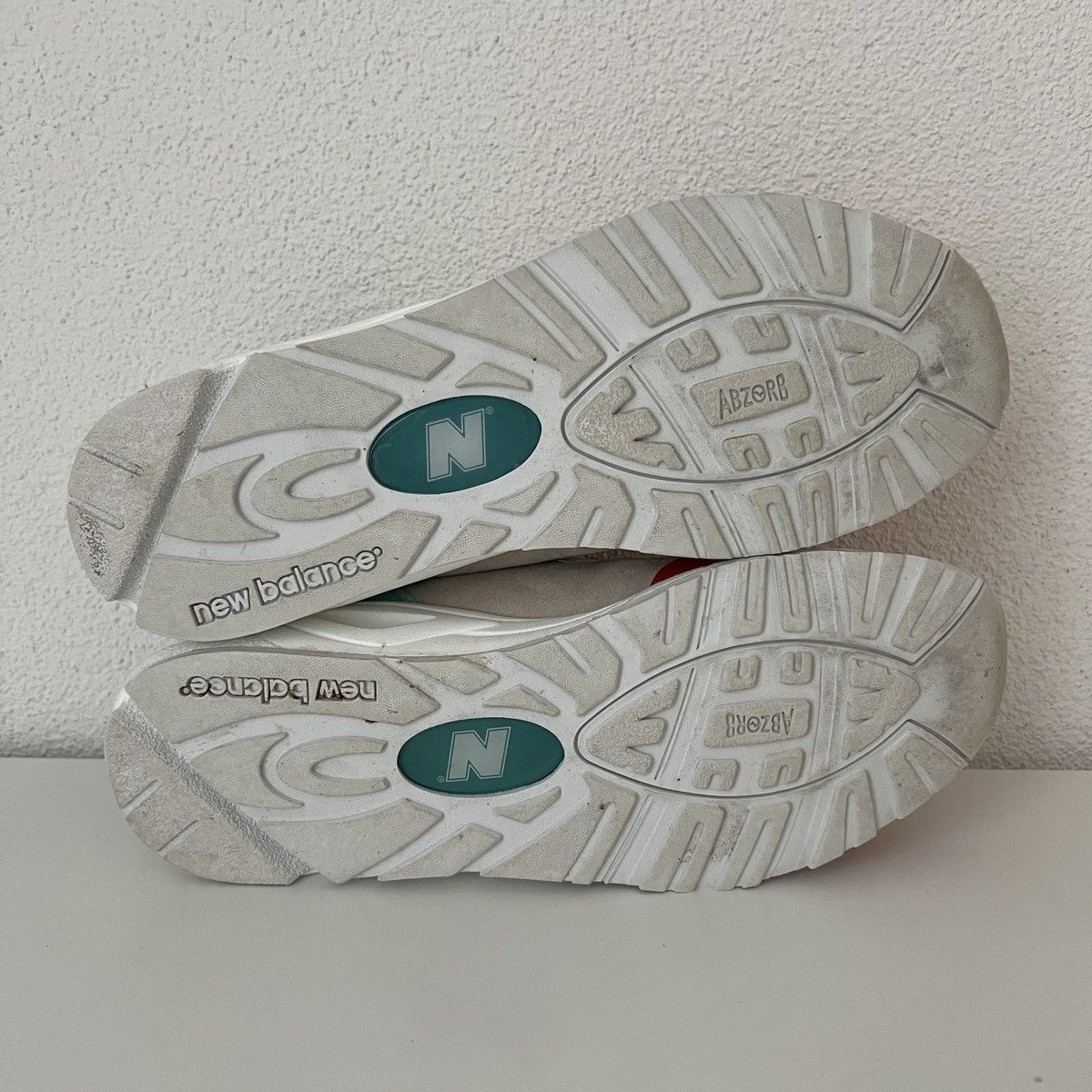 Kith Kith x New Balance 990v2 «Cyclade» Size US 10.5 / EU 43-44 - 6 Thumbnail