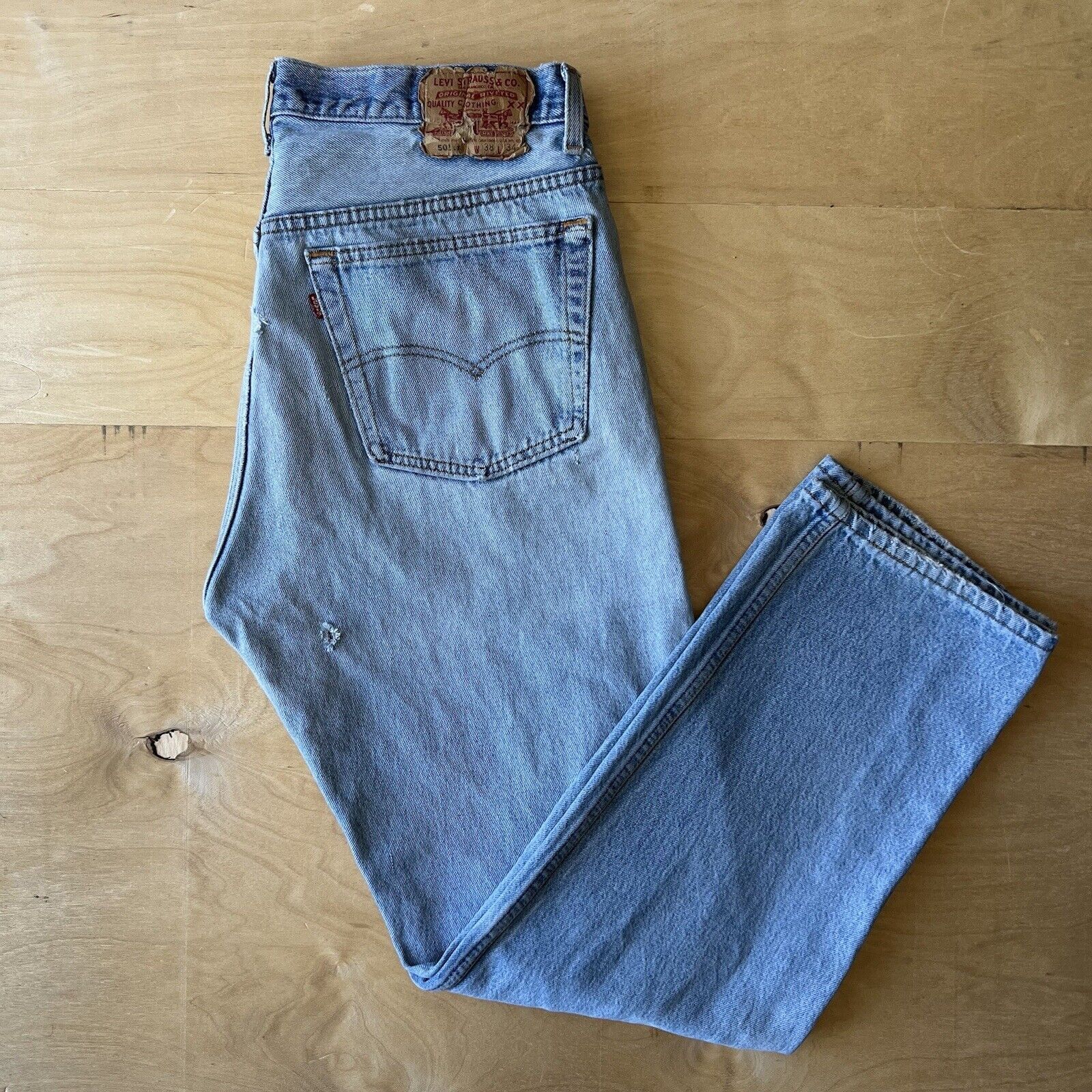 A vintage Levi’s 501 USA made in the 80s actual size 35x30 outlet