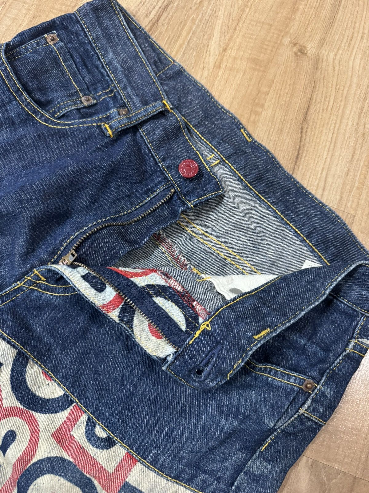 Hysteric Glamour HYSTERIC GLAMOUR PATCHWORKS HAGI US BANNER JEANS Size 29" - 3 Thumbnail
