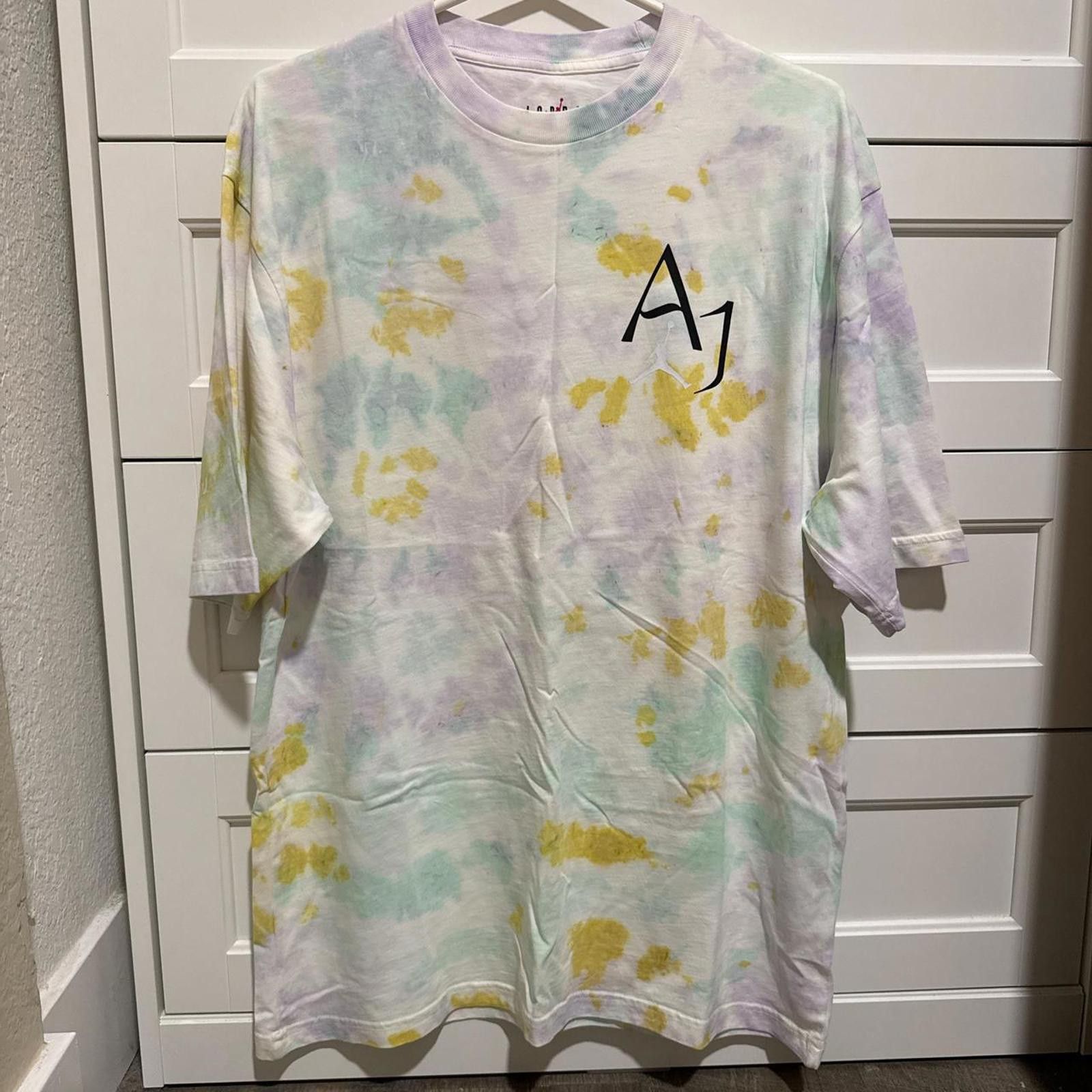 Other Jordan Men's M White Shirt Size US M / EU 48-50 / 2 - 1 Thumbnail
