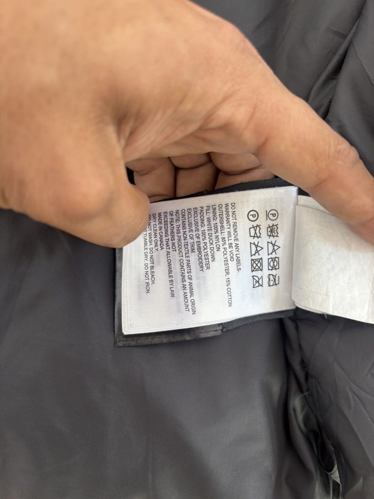 Canada Goose Canada Goose Rundle Bomber Jacket Black Made in Canada Size US L / EU 52-54 / 3 - 19 Thumbnail