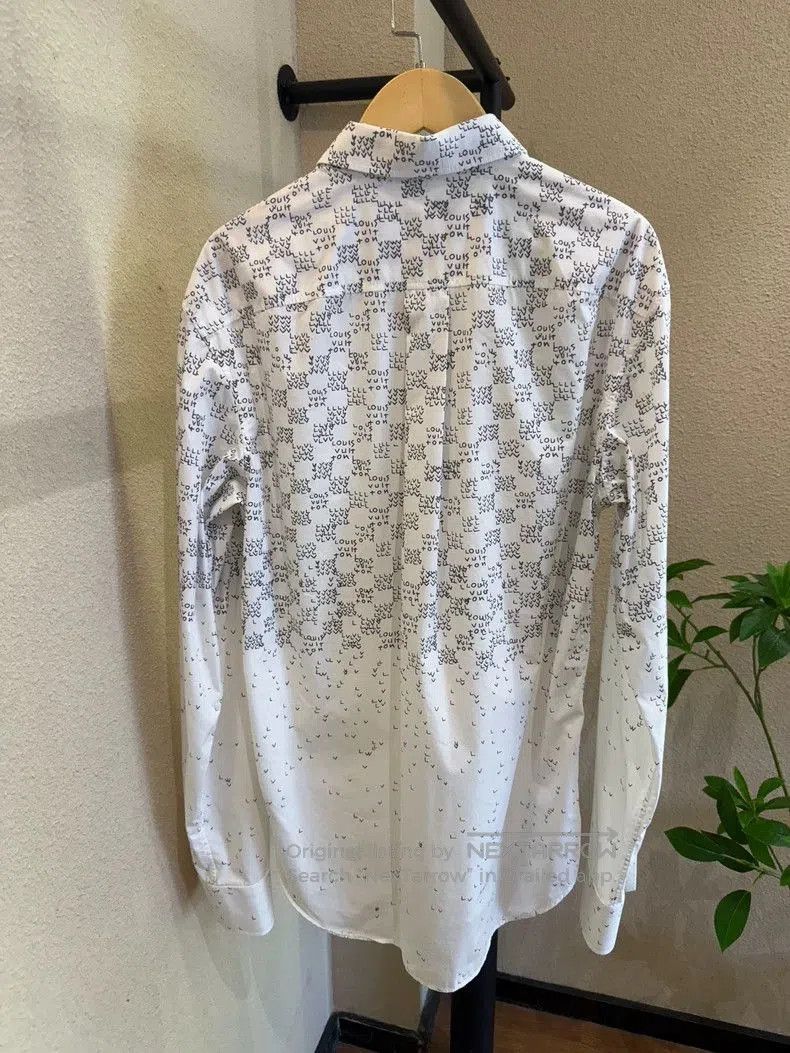 Louis Vuitton Louis Vuitton White Logo Print Long Sleeve Shirt. Size US XS / EU 42 / 0 - 2 Thumbnail