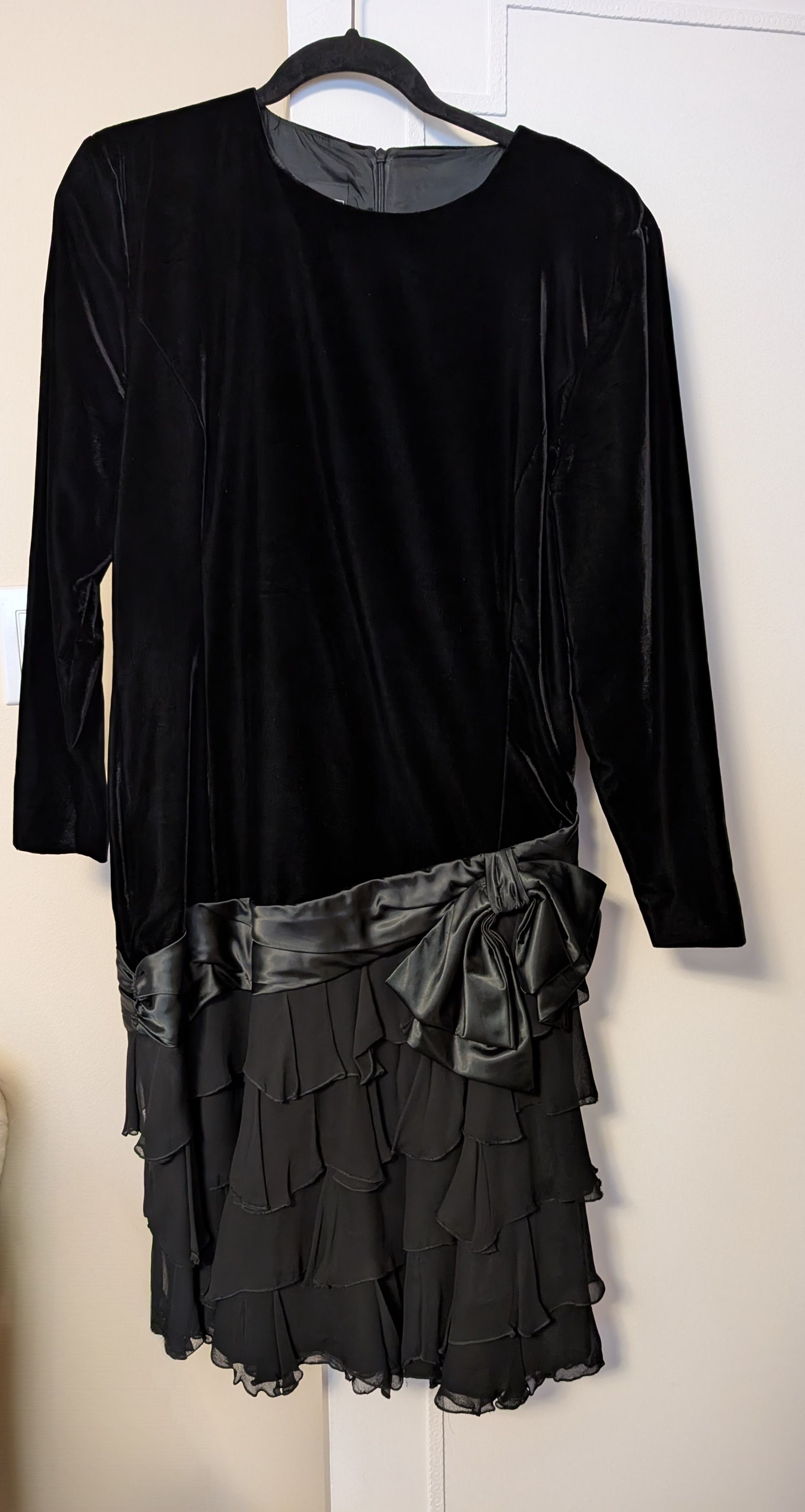 Vintage Vintage 80's Designer Dress Size M / US 6-8 / IT 42-44 - 1 Thumbnail
