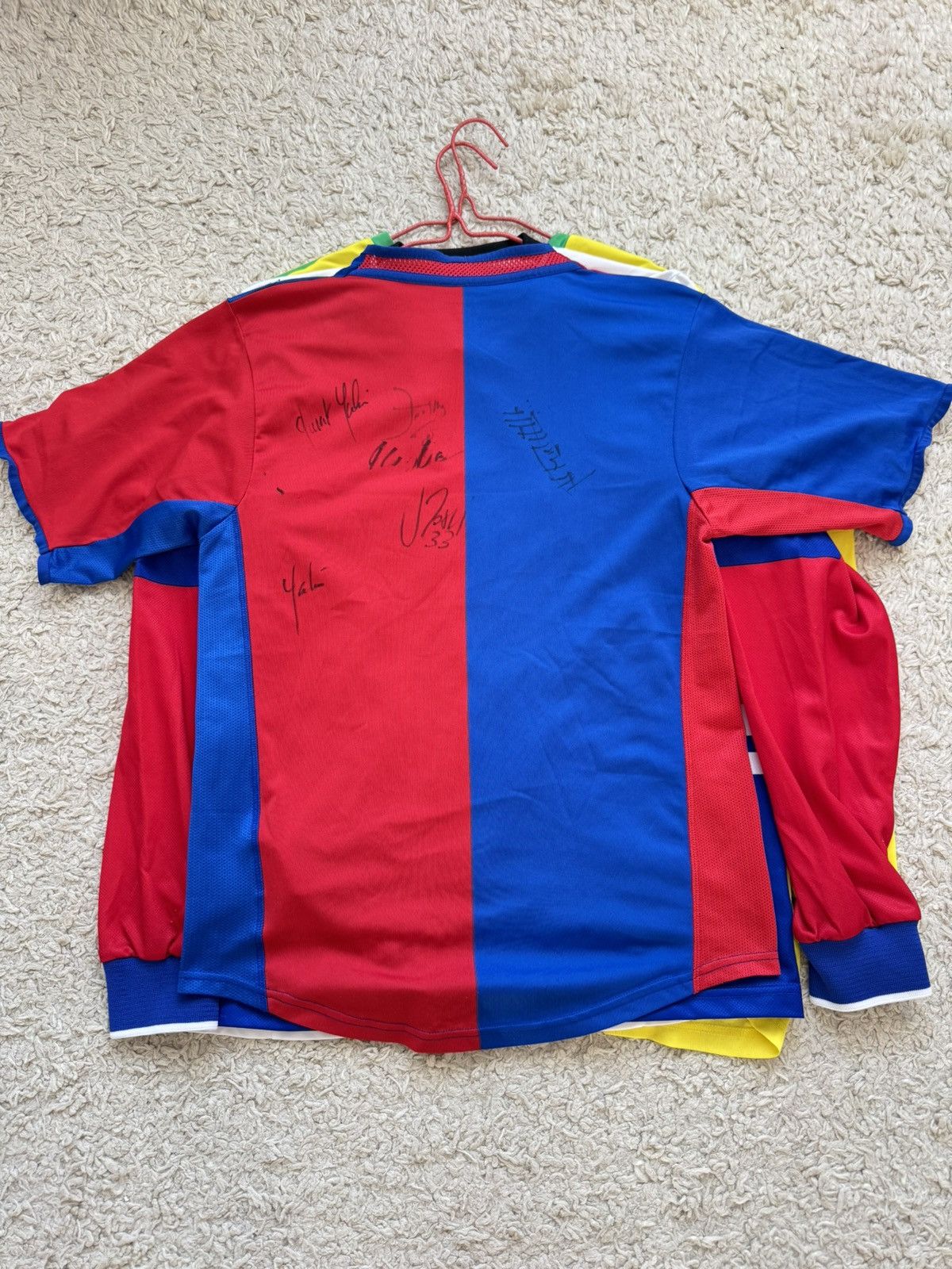 Nike Vintage Basel 2002-2004 Signed Home Soccer Jersey Kit Shirt Size US S / EU 44-46 / 1 - 4 Thumbnail