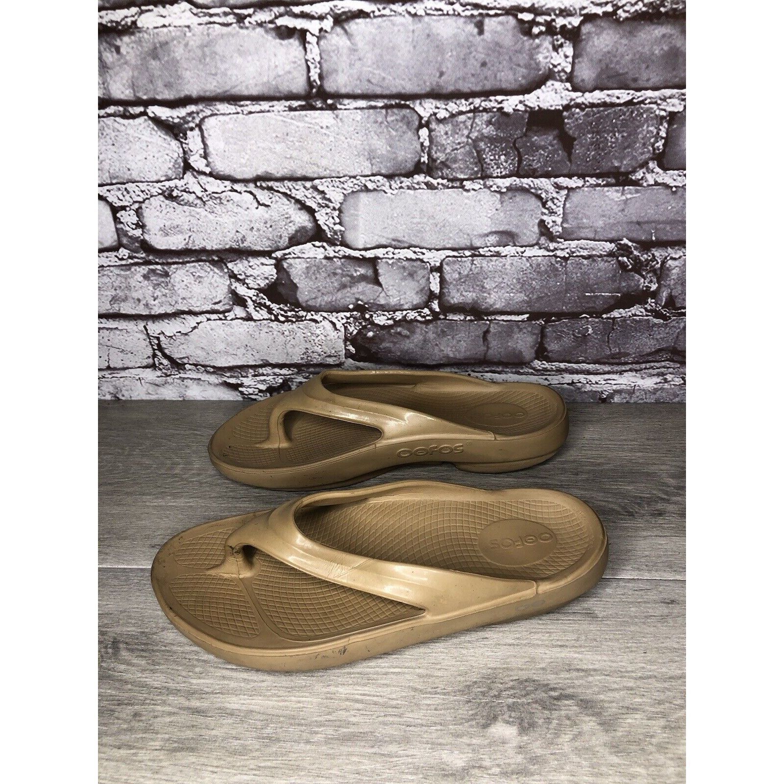 Other Oofos Oolala Camel Nude Rubber Thong Lightweight Sandals Wom Size US 10 / IT 40 - 12 Thumbnail