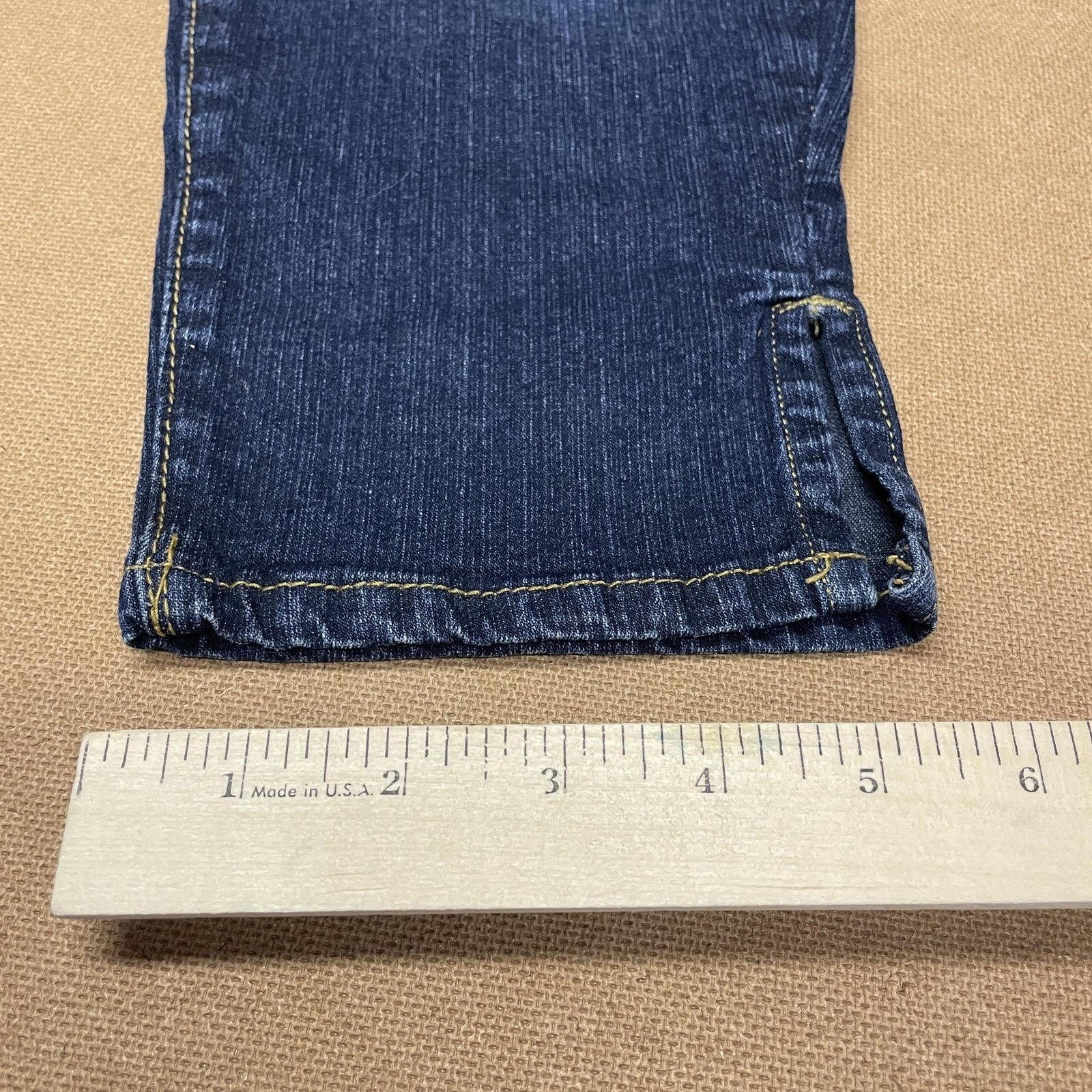 Coogi Coogi Jeans Womens 9/10 Dark Wash Embroidered Butterfly Size 30" / US 8 / IT 44 - 5 Thumbnail