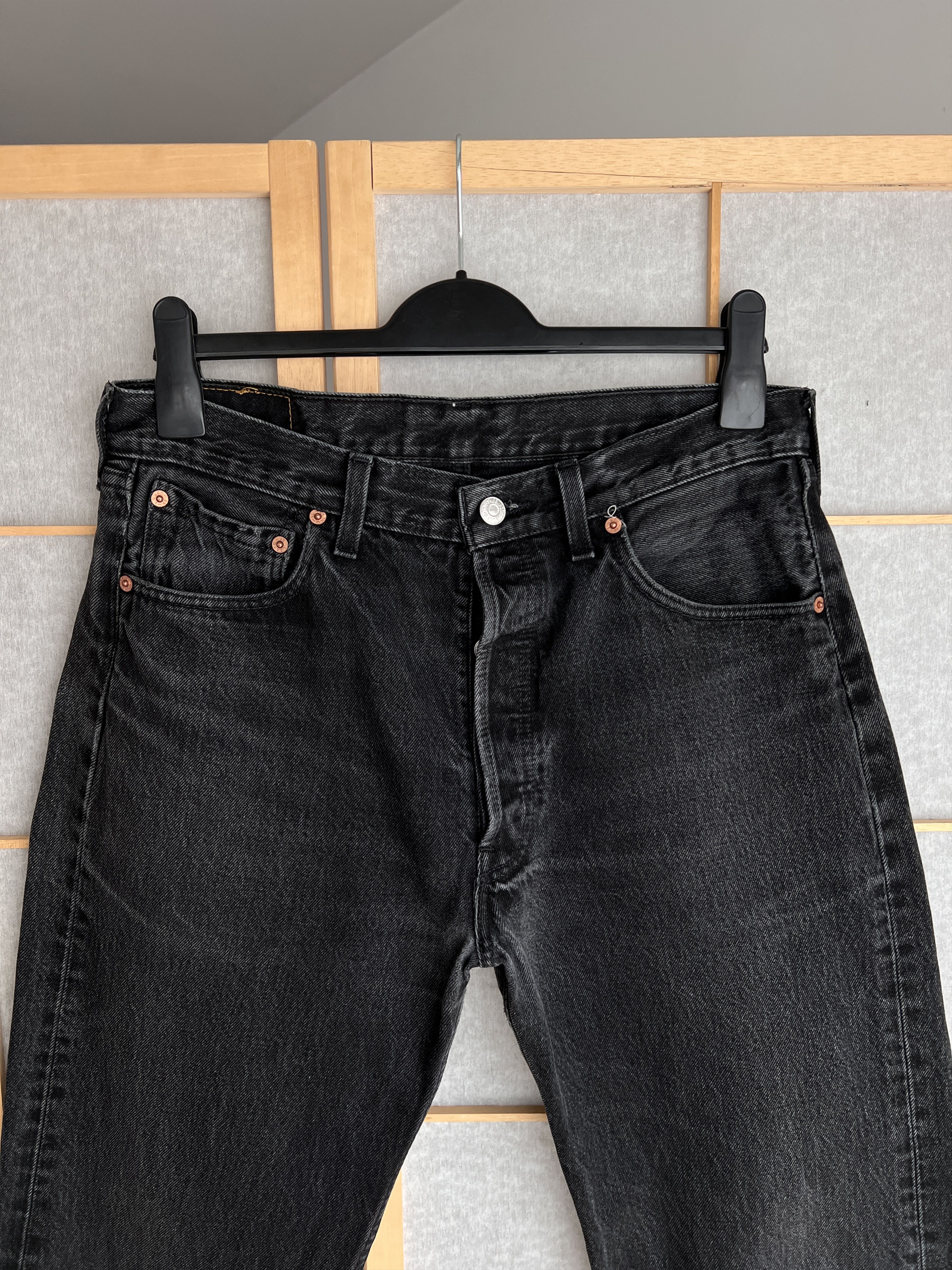 Levi's Levis 501 USA vintage 90s washed black denim jeans cropped Size US 34 / EU 50 - 9 Thumbnail