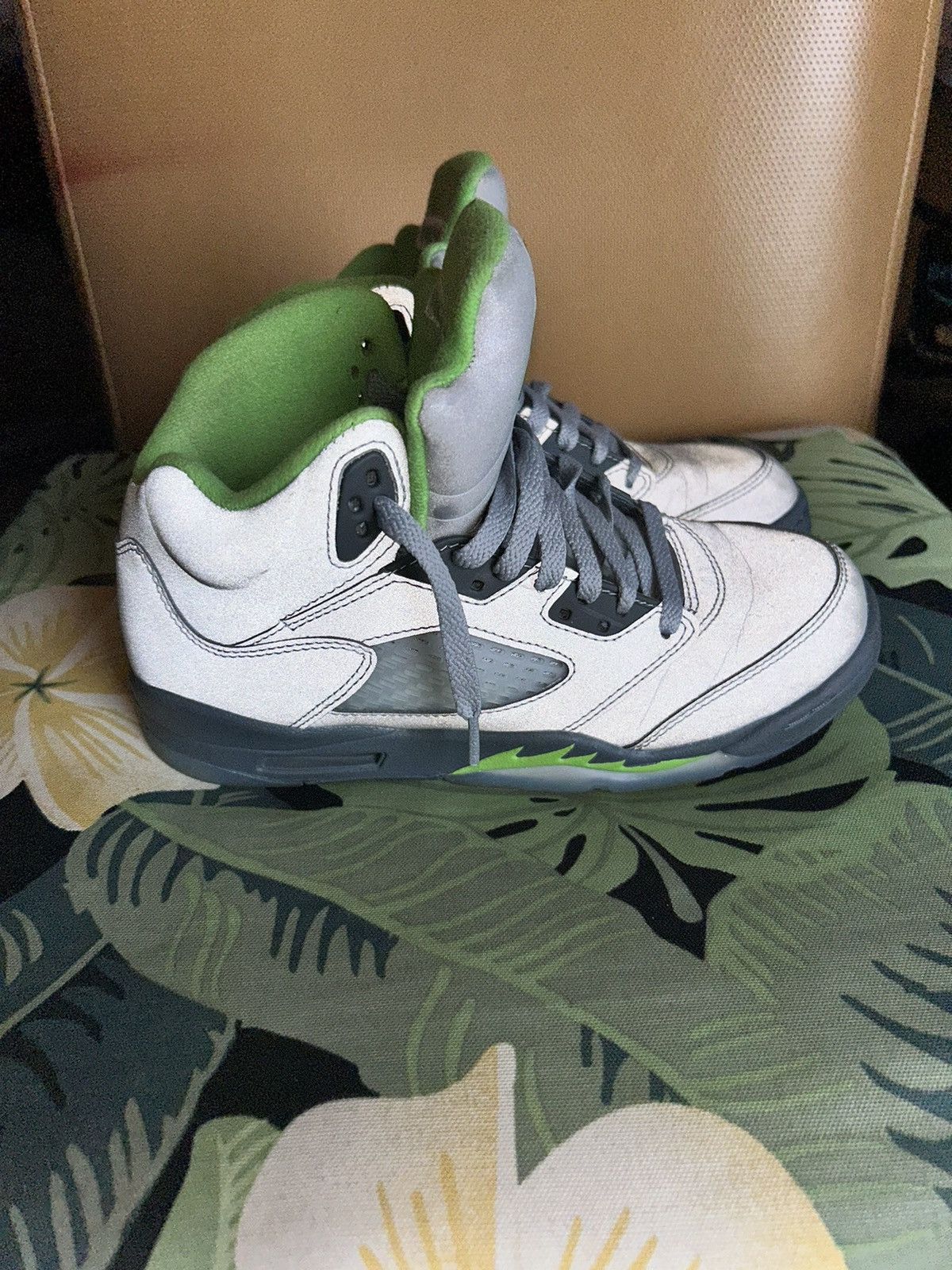 Jordan Brand Air Jordan 5 Retro Green Bean Size US 6 / EU 39 - 2 Thumbnail