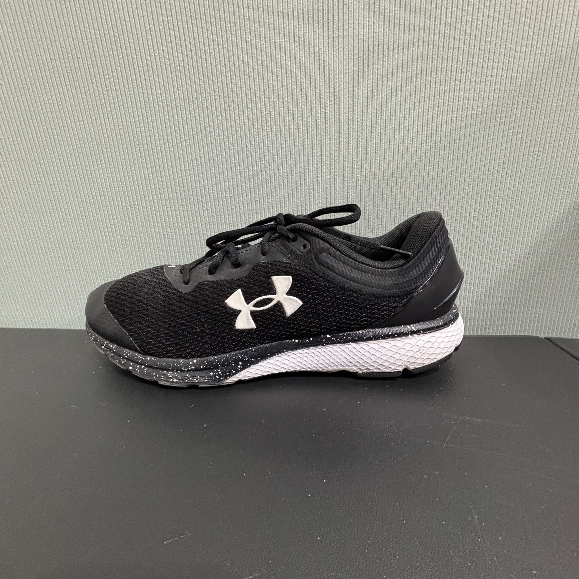 Under Armour UA Charged Pursuit 3 Men's 11.5 Black Gray 3024878 Cleaned R Size US 11.5 / EU 44-45 - 3 Thumbnail