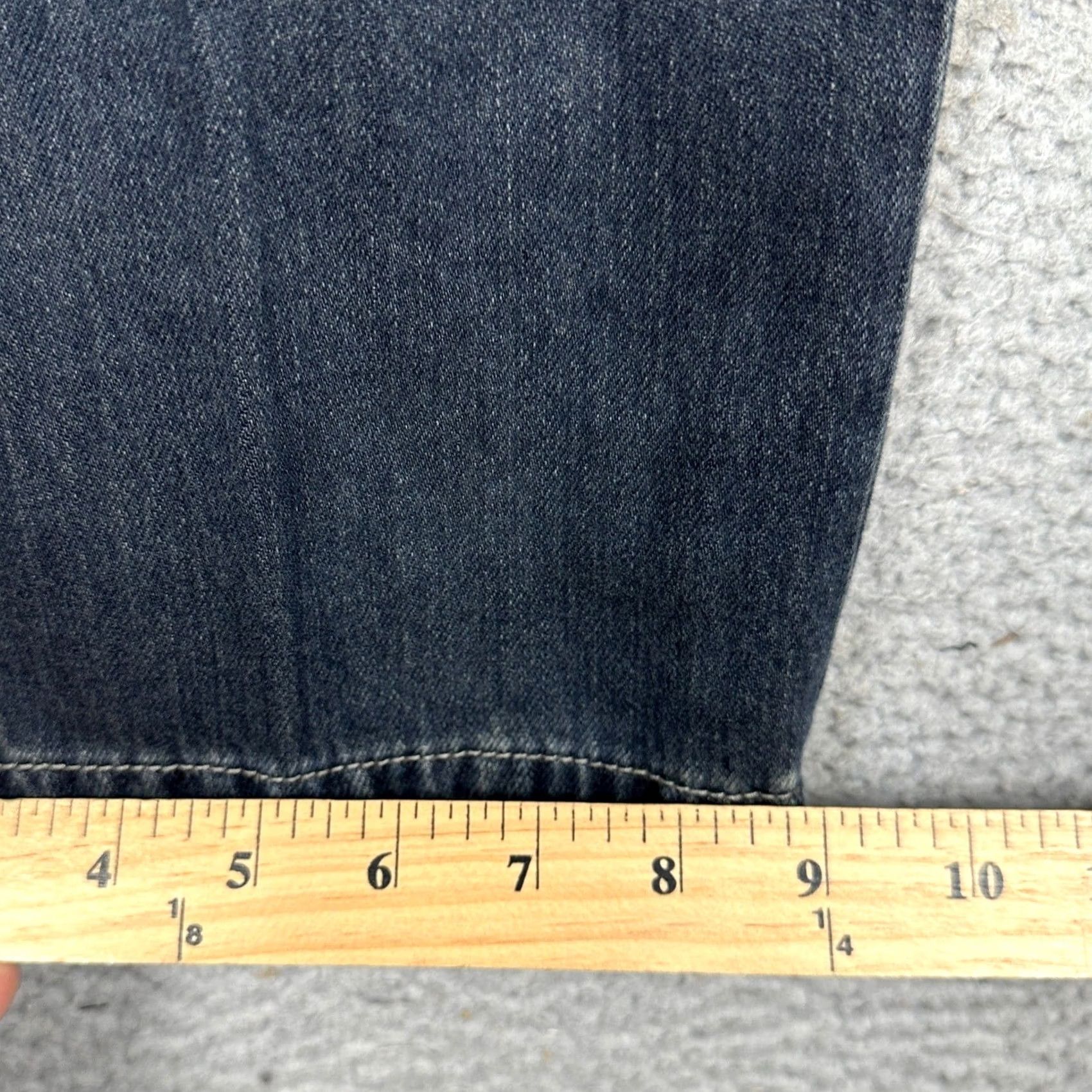 Tommy Bahama Tommy Bahama Jeans Mens 44X34 Blue Classic Fit Straight Dark Wash 5 Pocket EUC Size US 44 / EU 60 - 7 Thumbnail