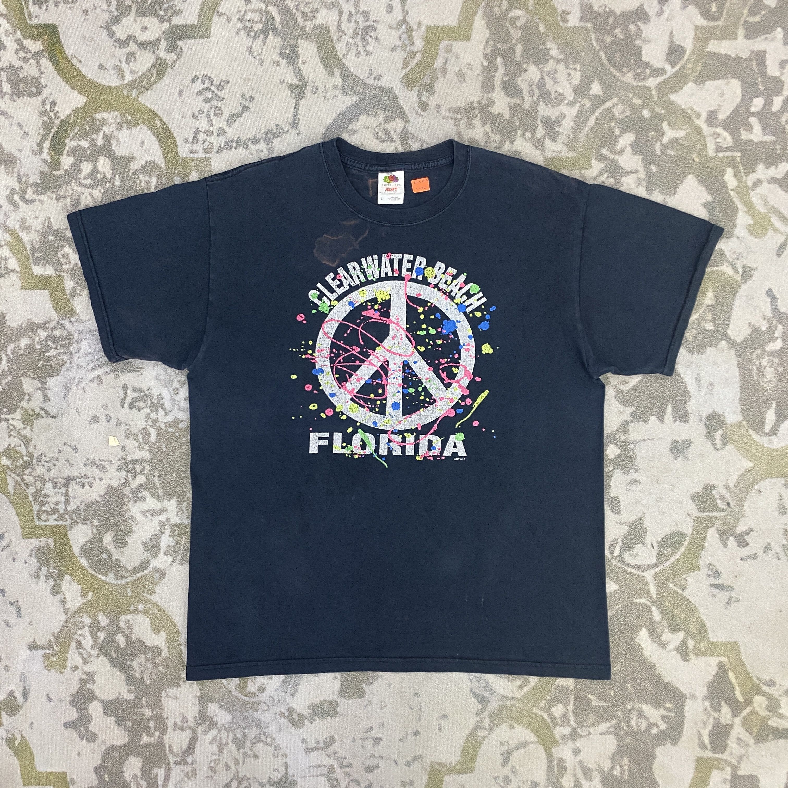 Fruit Of The Loom Vintage Clearwater Beach Florida Tshirt - I096 Size US L / EU 52-54 / 3 - 1 Thumbnail