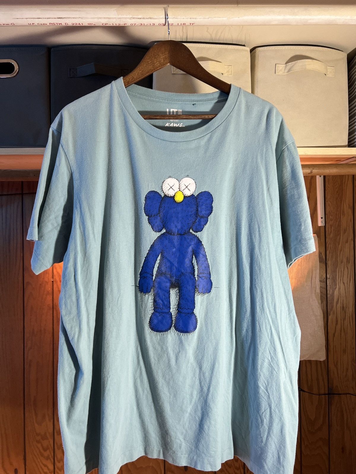 Kaws × Uniqlo Kaws x Uniqlo blue figurine Size US XXL / EU 58 / 5 - 1 Thumbnail
