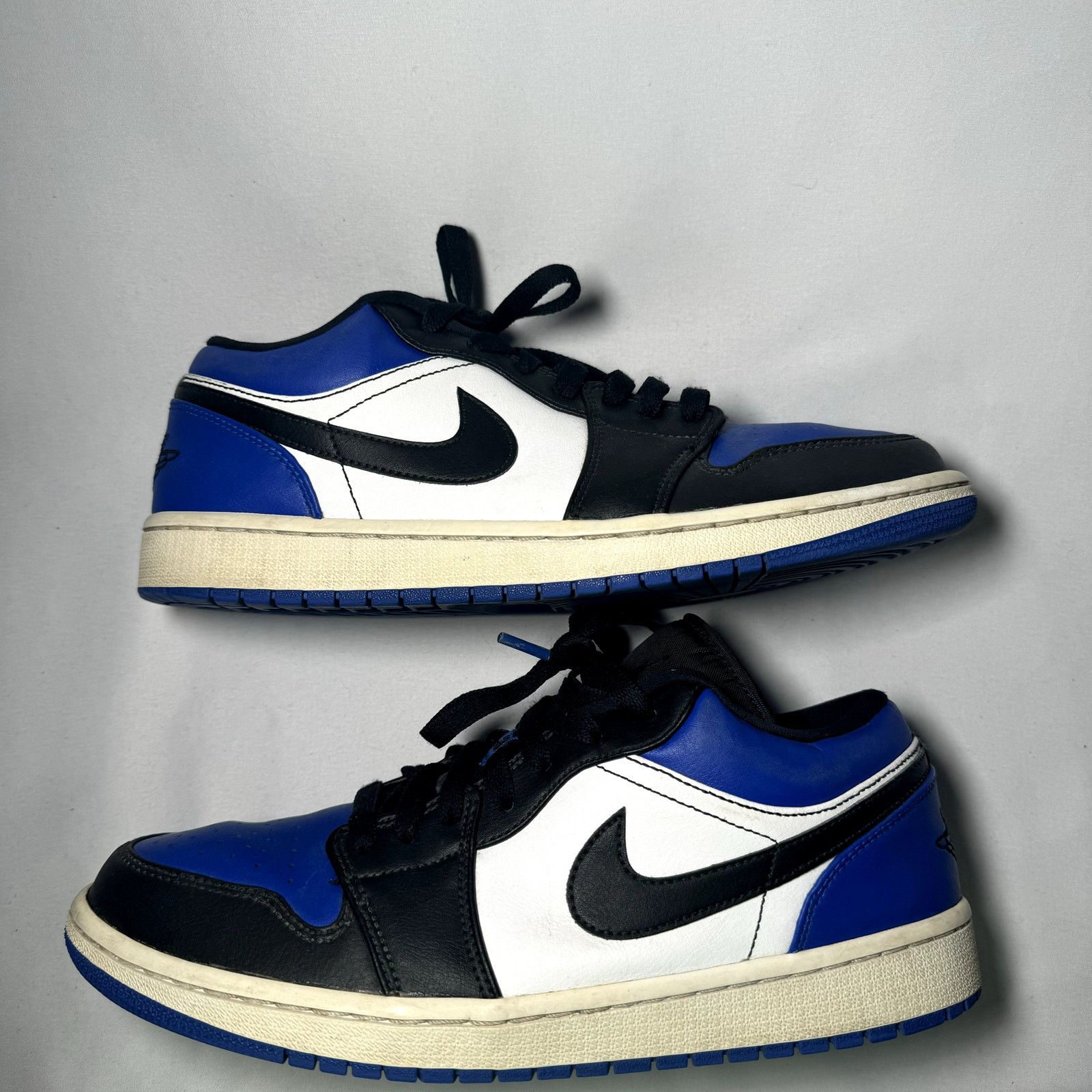 Jordan Brand × Nike Nike Air Jordan 1 Low Royal Toe Men's Shoes - Size 9.5 Size US 9.5 / EU 42-43 - 4 Thumbnail