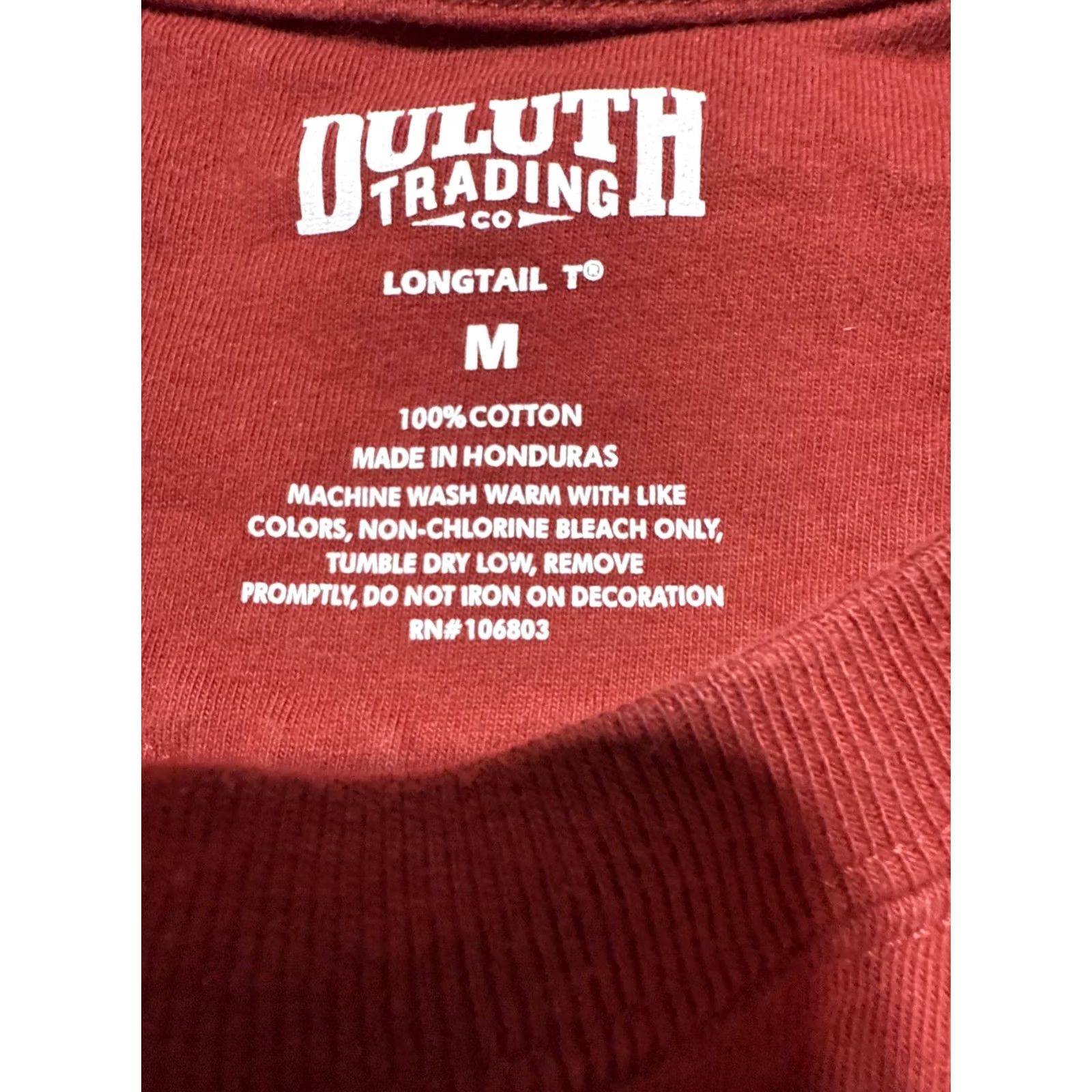 Duluth Trading Company Duluth Trading Longtail Long Sleeve Pocket Graphic Solid T-Shirt Red Men's M Size US M / EU 48-50 / 2 - 6 Thumbnail