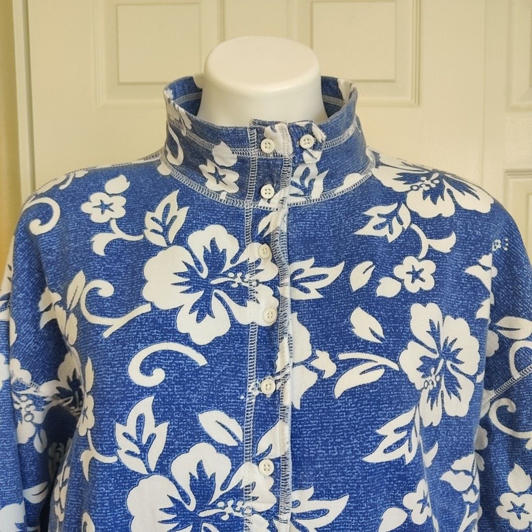 Urban Outfitters Out From Under oversized hibiscus sweatshirt sz XS Size XS / US 0-2 / IT 36-38 - 3 Thumbnail