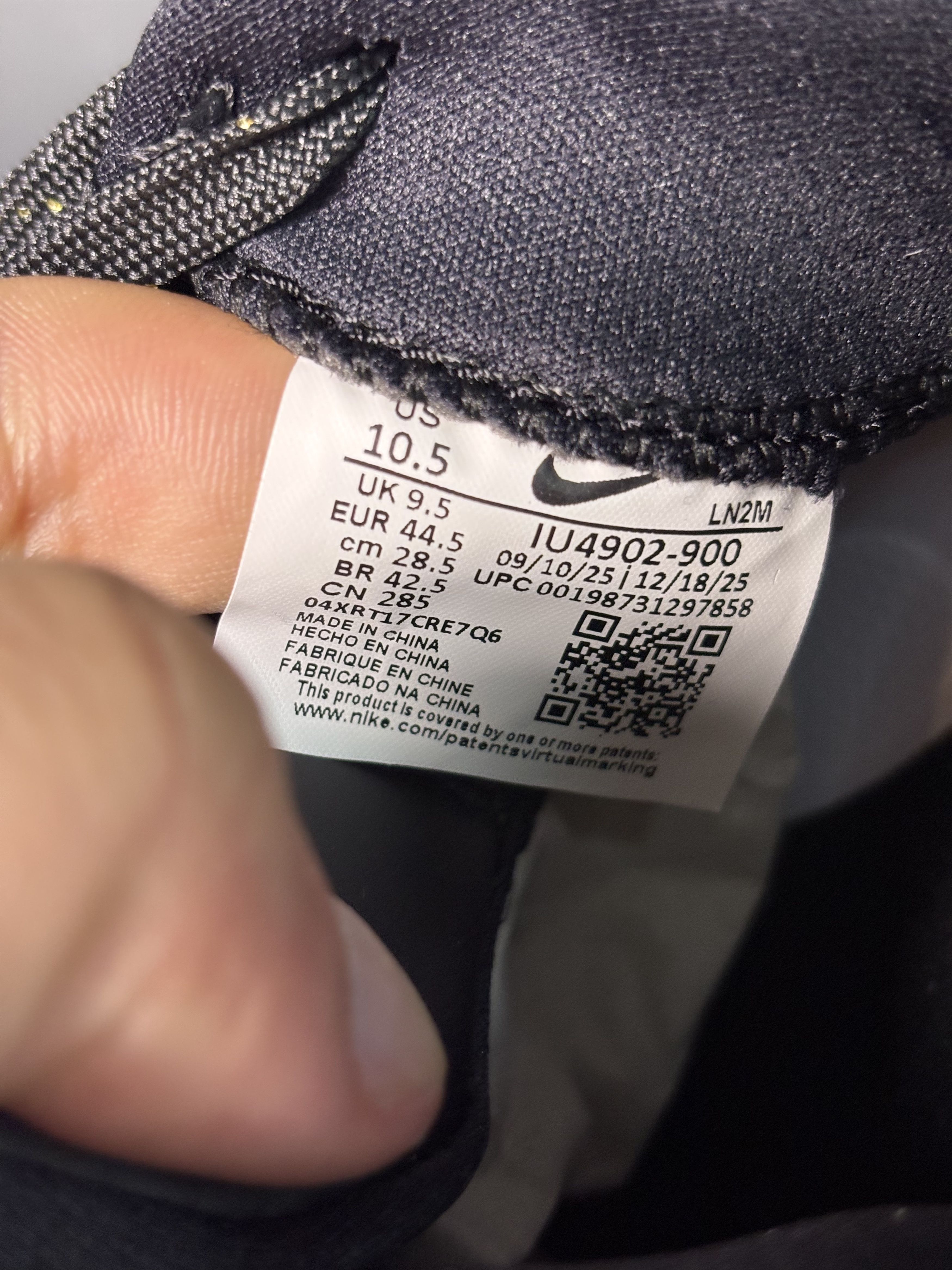 Nike Nike Kobe 11 Protro "Mamba Day" - Size 10.5 Size US 10.5 / EU 43-44 - 6 Thumbnail