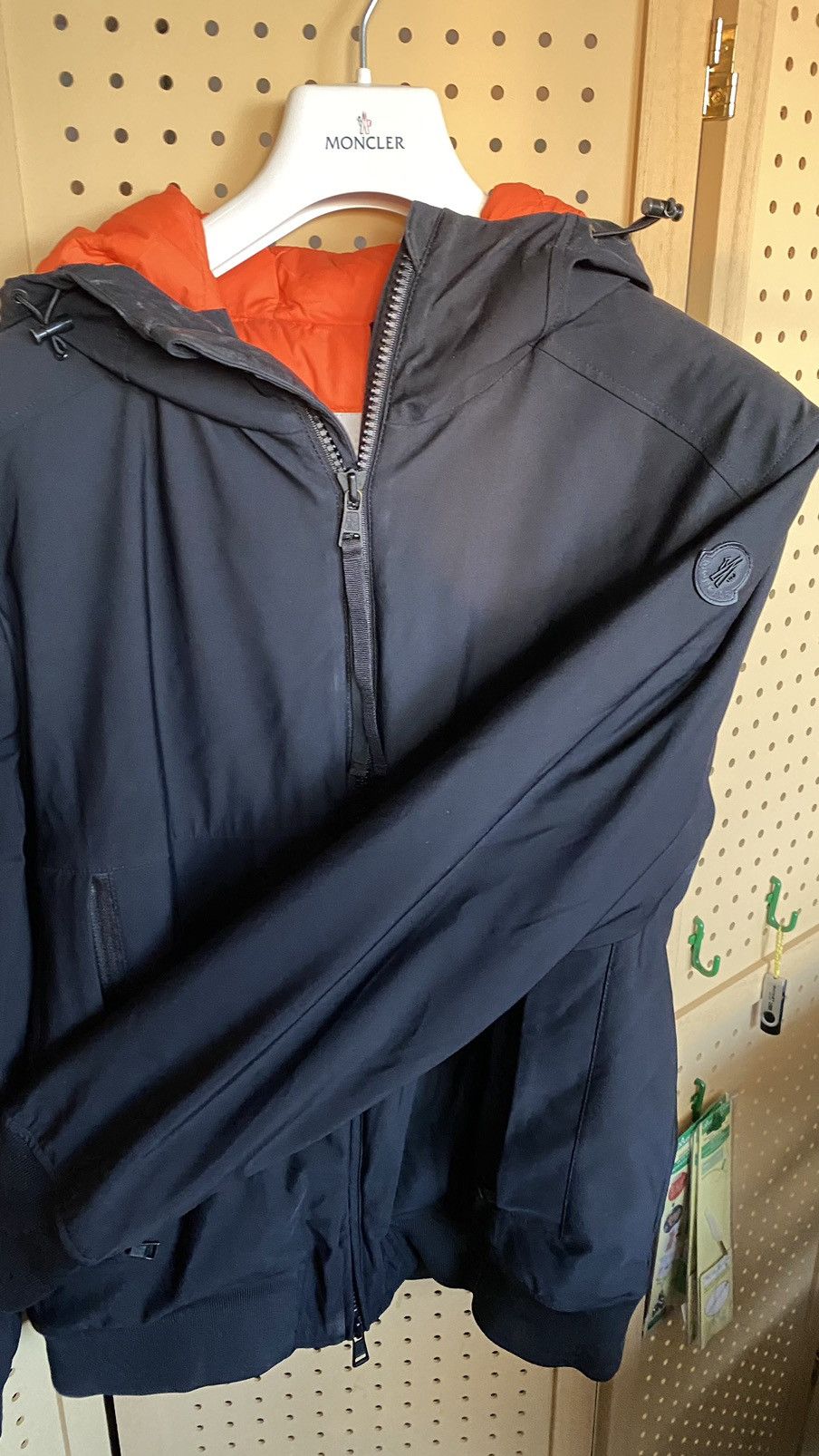 Moncler Moncler Derval jacket size 4 Size US L / EU 52-54 / 3 - 3 Thumbnail