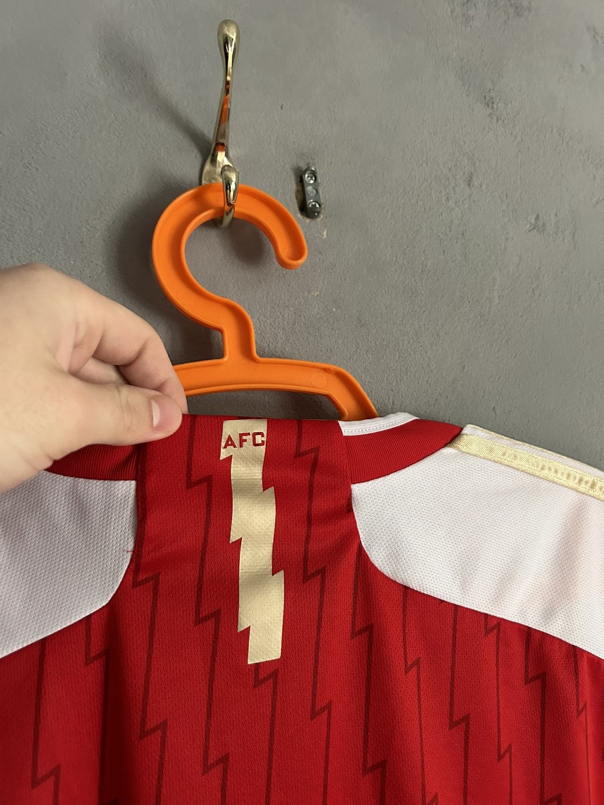 Adidas Arsenal Adidas jersey 23/24 home rare Size US L / EU 52-54 / 3 - 9 Thumbnail